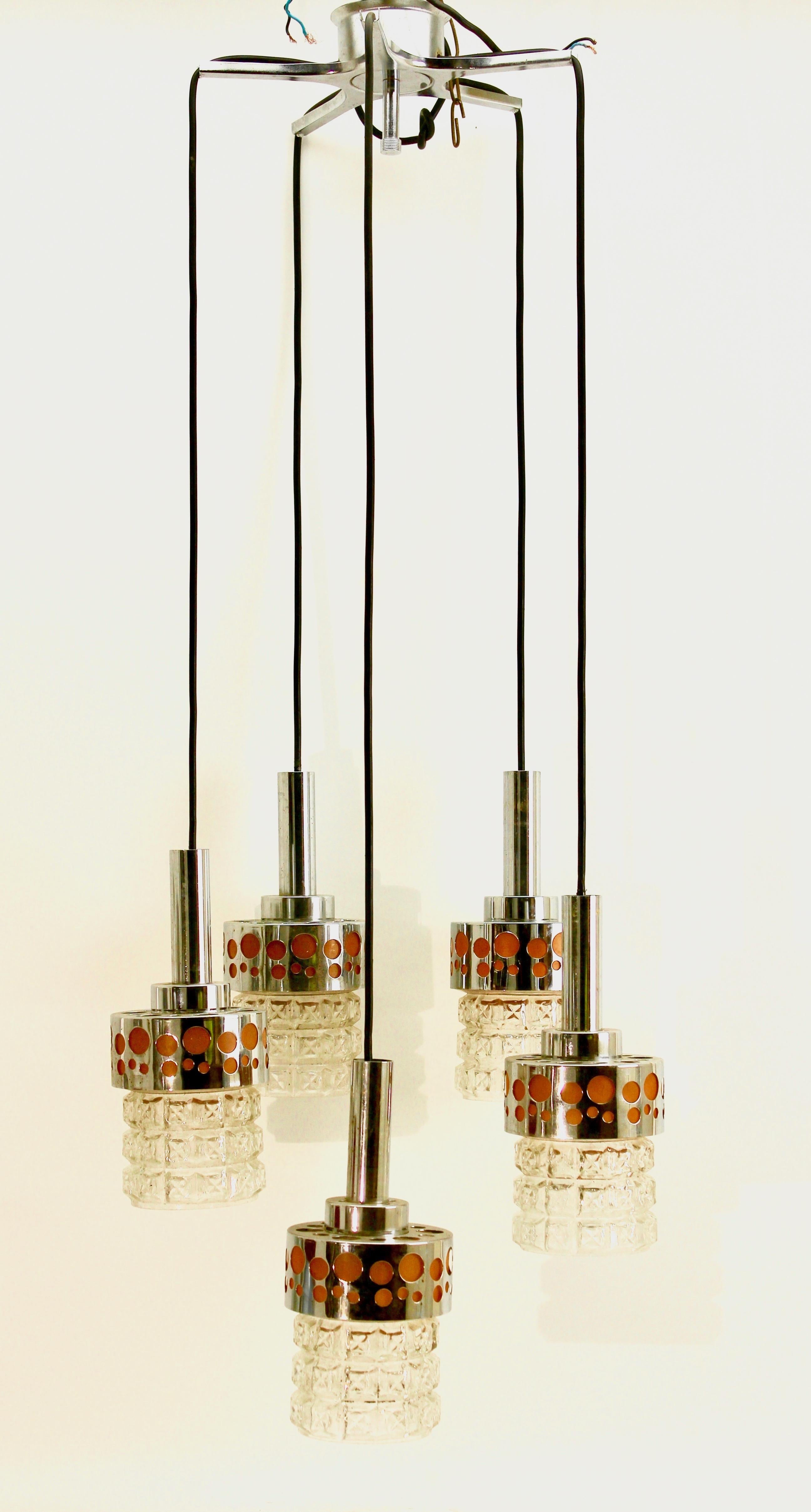 20ième siècle Lampe à suspension hollandaise vintage du milieu du siècle dernier avec abat-jour orange, 1965 en vente