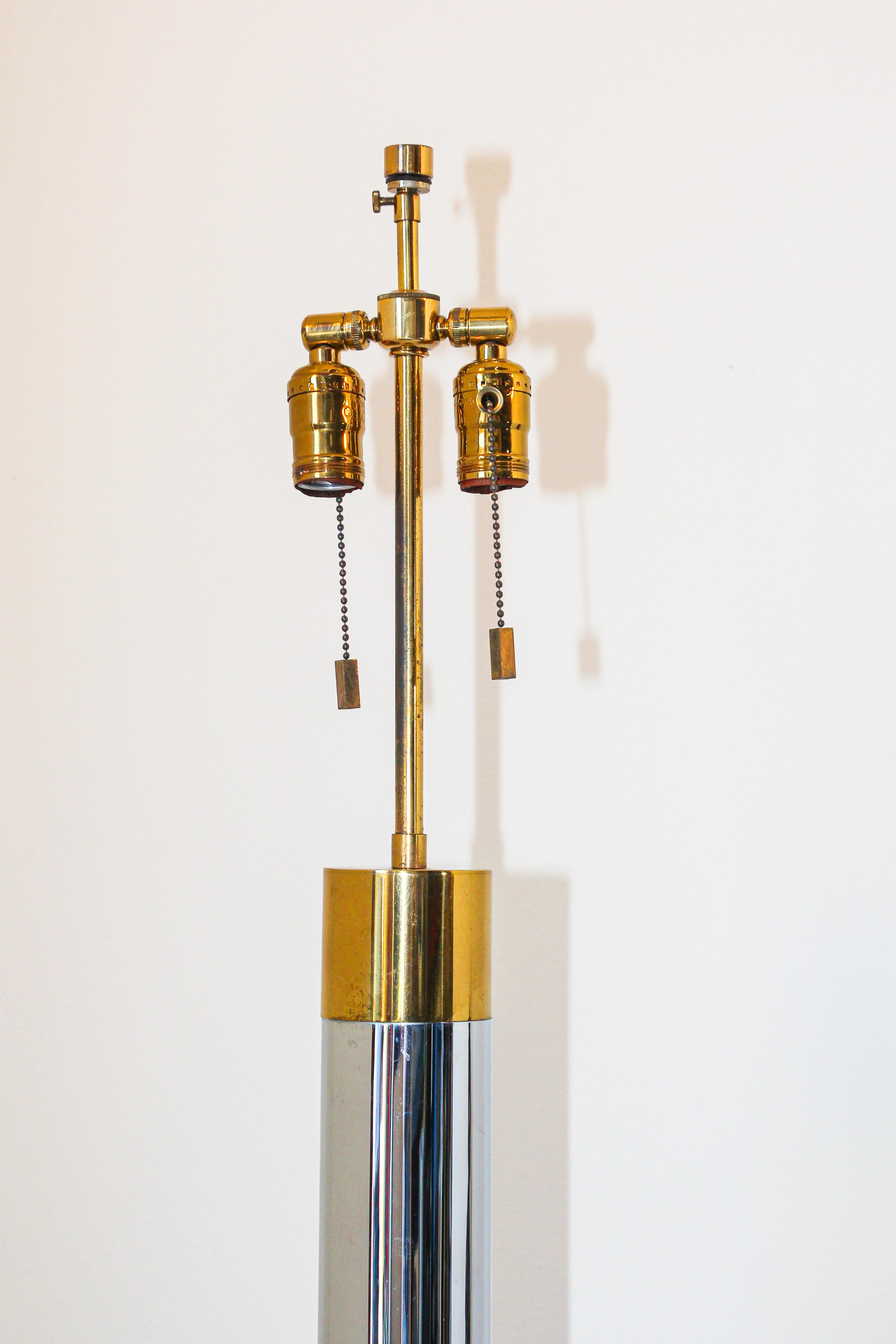 Midcentury Vintage Italian Bicolor Chrome and Brass 1970s Tall Floor Lamp In Good Condition For Sale In North Hollywood, CA