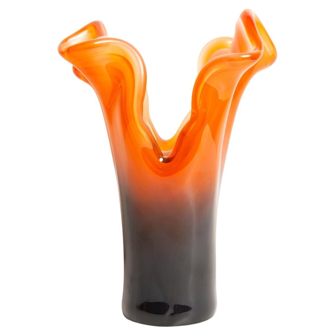 Vaso di vetro di Murano arancione e nero di metà secolo, Italia, anni 2000