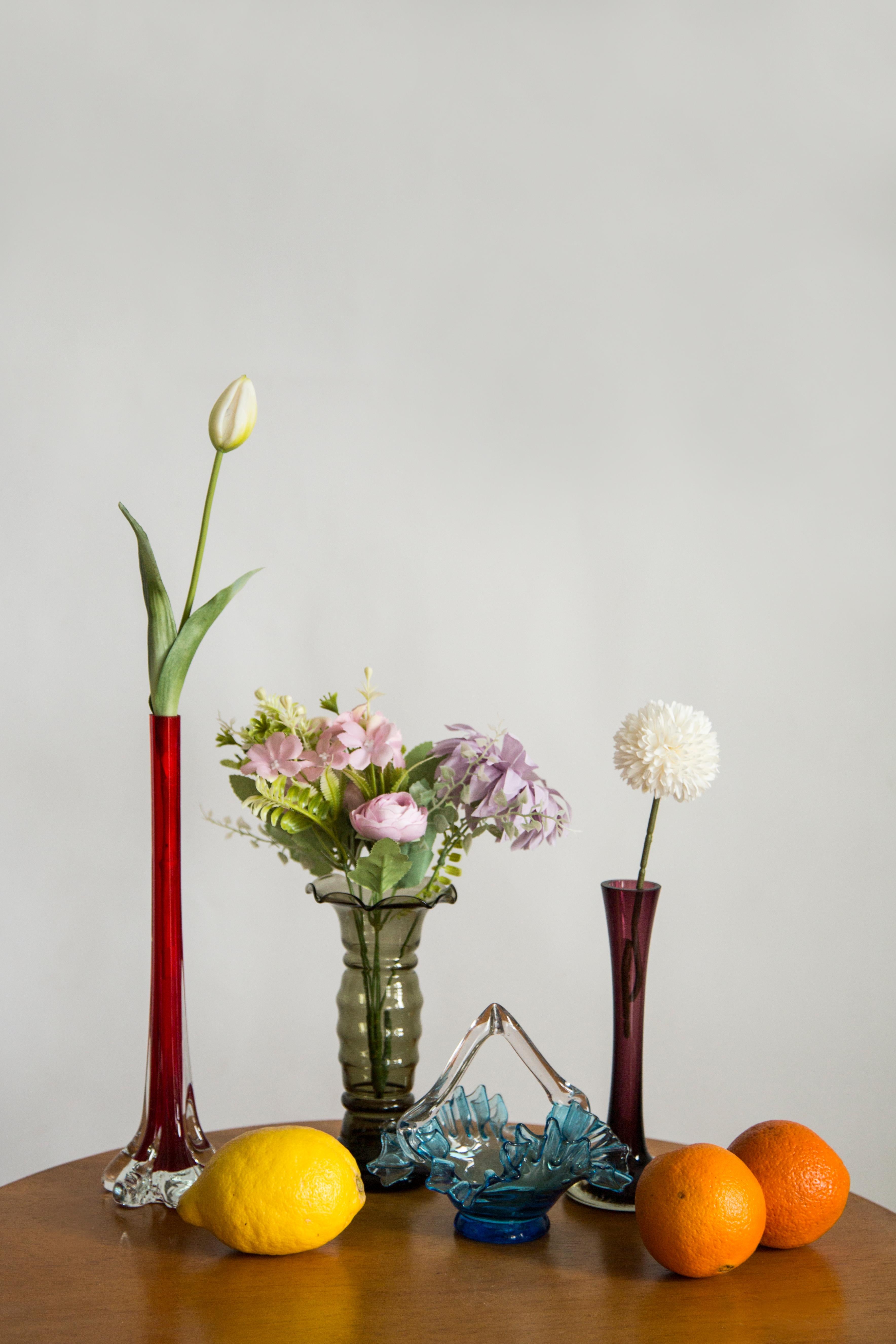 Midcentury Vintage Slim Red Decorative Glass Vase, Europe, 1960s In Good Condition For Sale In 05-080 Hornowek, PL