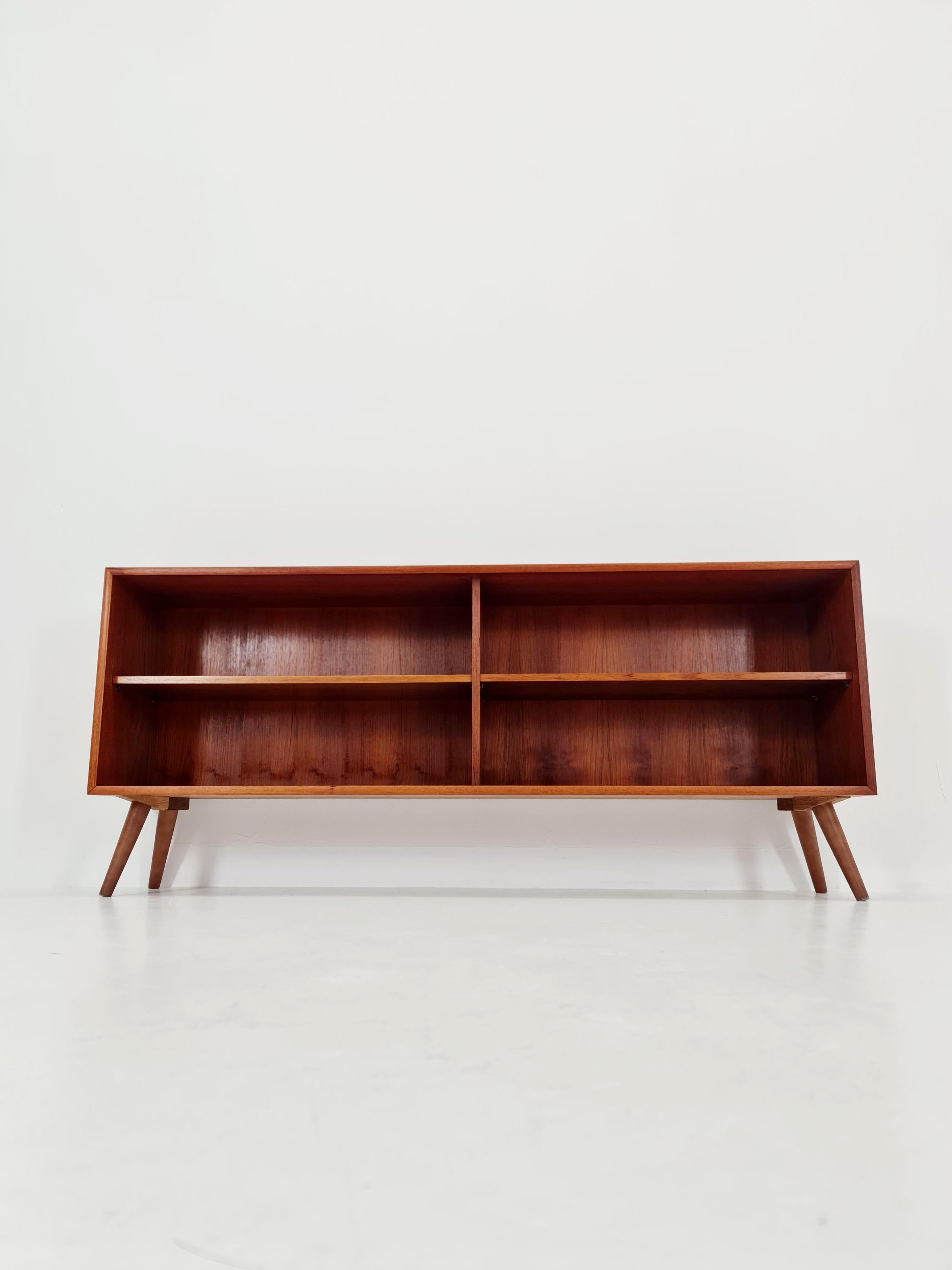Mid-Century moderno Libreria danese d'epoca in teak, anni '60 in vendita