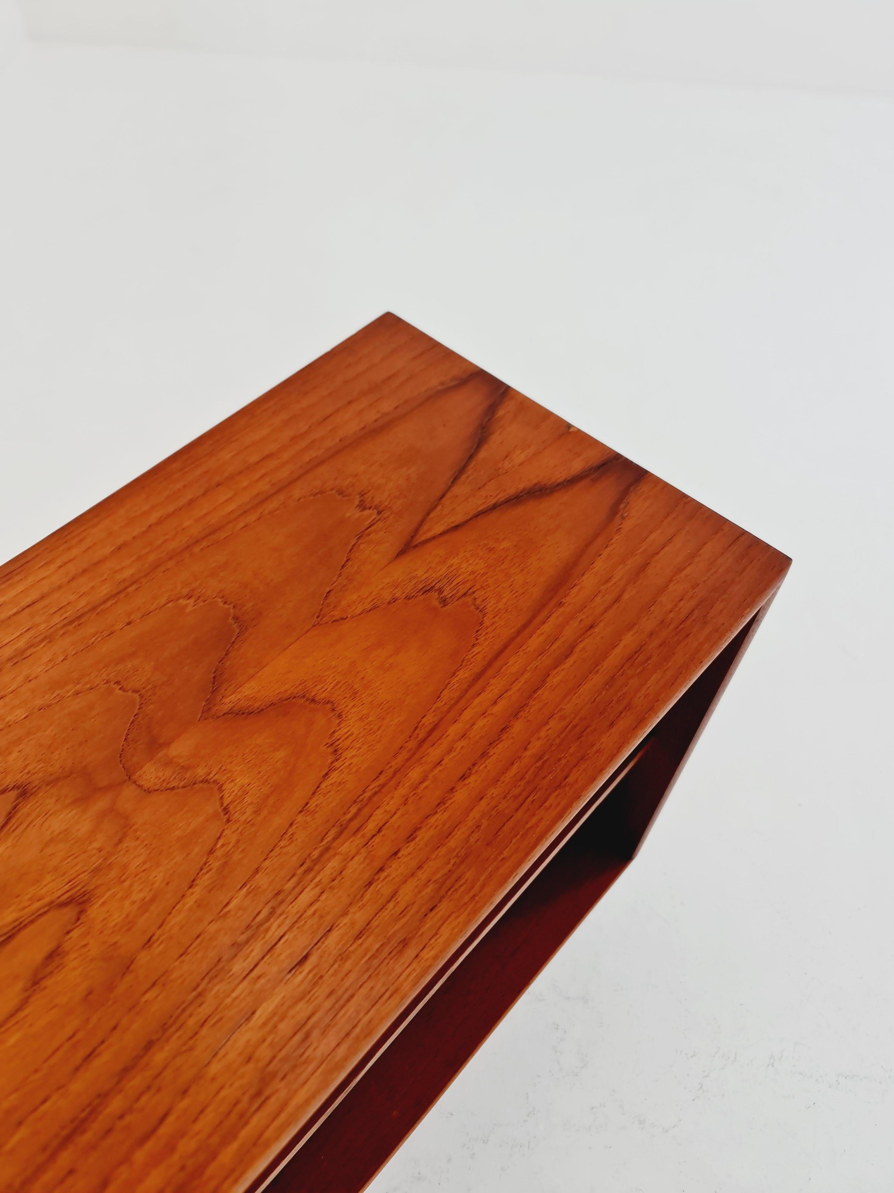 Teak Libreria danese d'epoca in teak, anni '60 in vendita