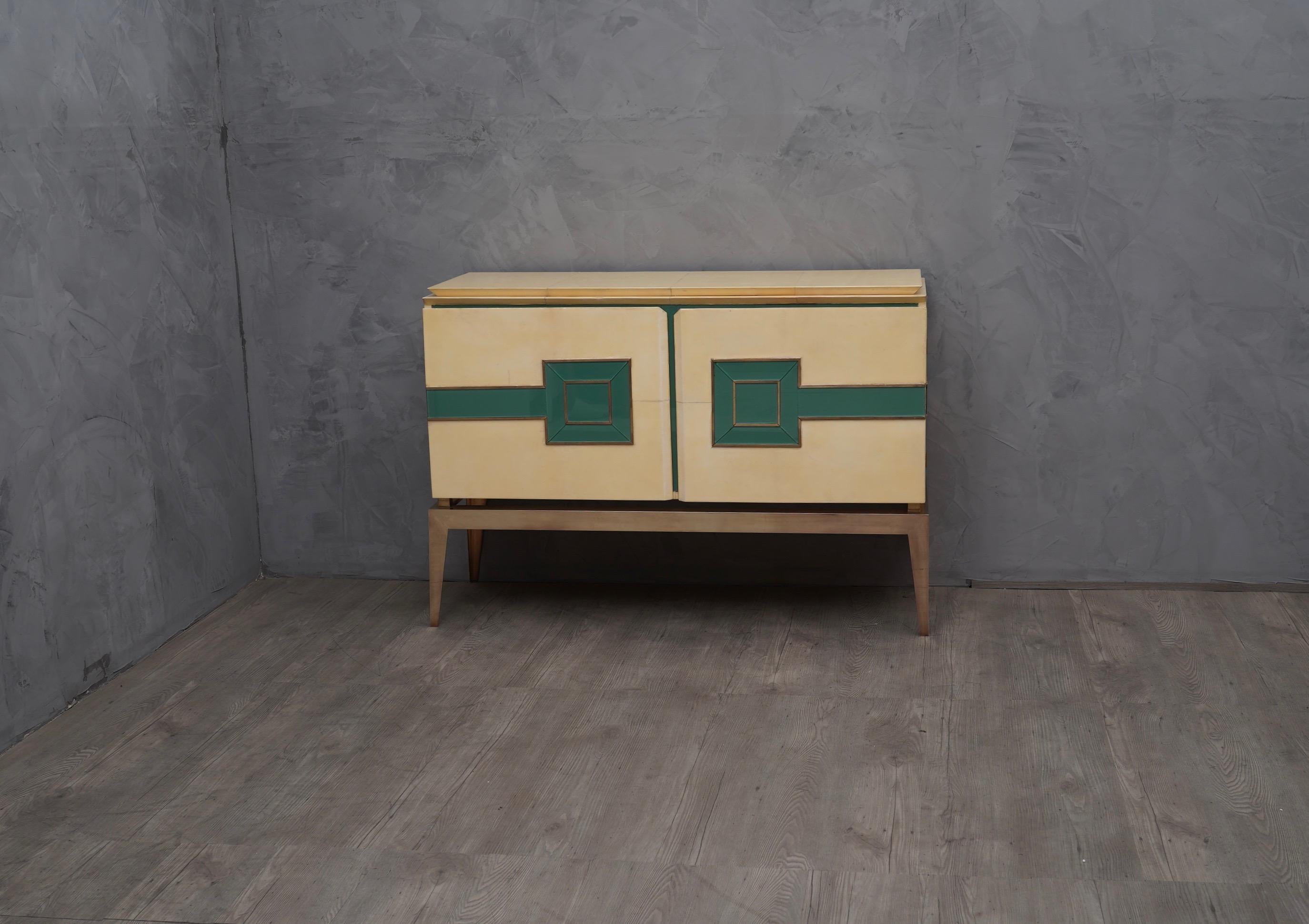Midcentury Vitrified Goat Skin and Brass Legs Italian Sideboards, 1950 (Messing)