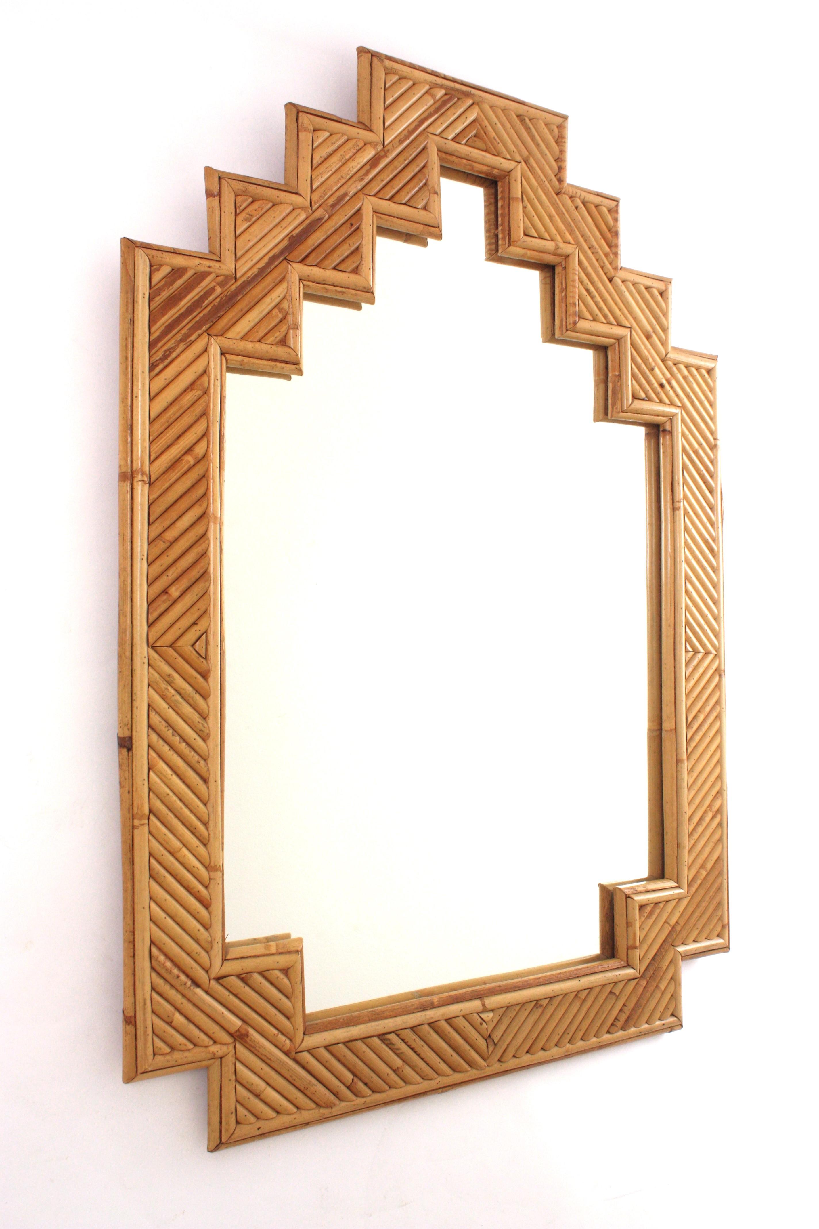 Espejo de pared de bambú y ratán Vivai del Sud de mediados de siglo, Italia Años 60 Moderno de mediados de siglo en venta