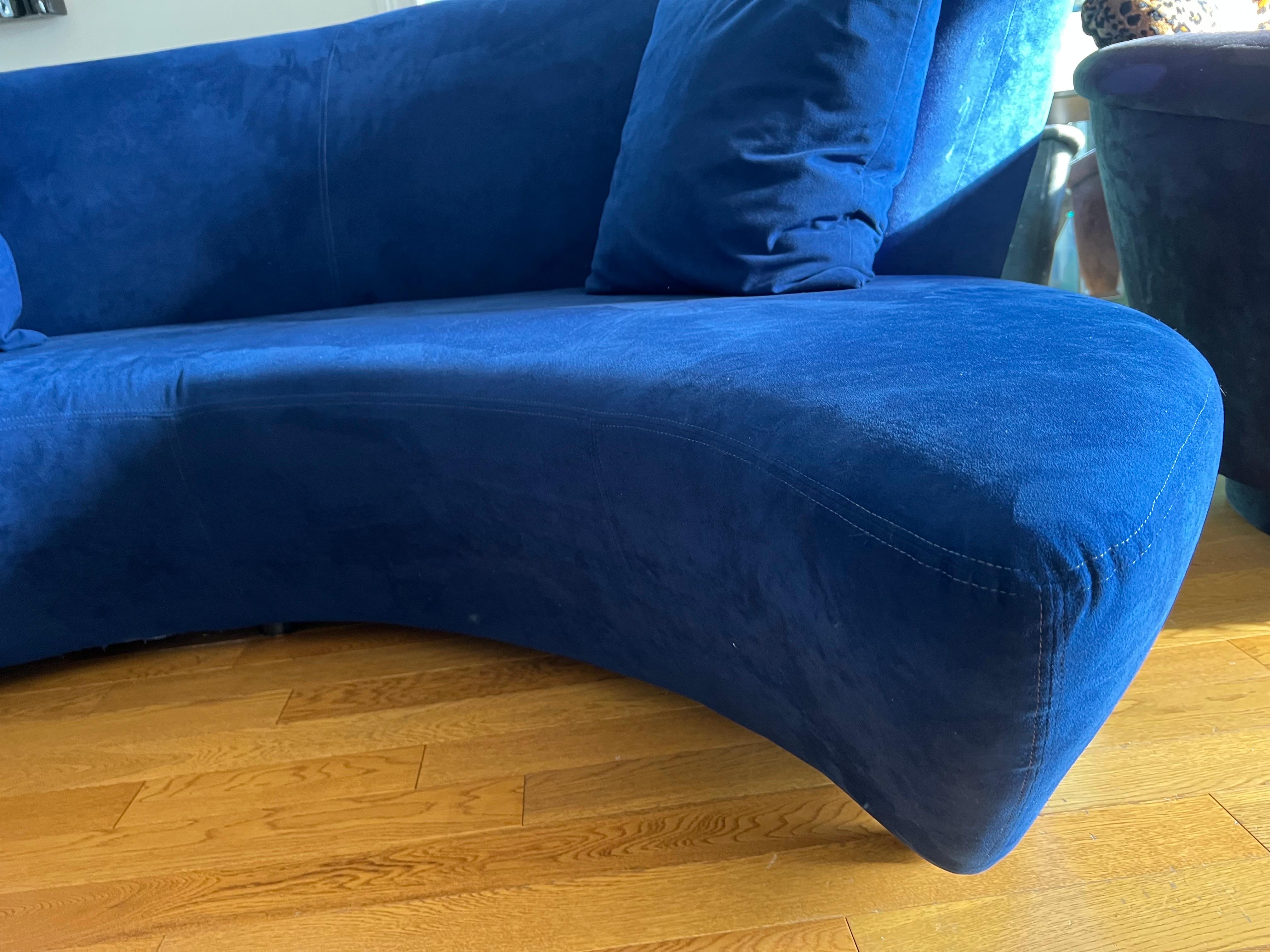 Post-Modern Midcentury Bilboa Curved Sofa in Royal Blue, attributed to Vladimir Kagan  For Sale