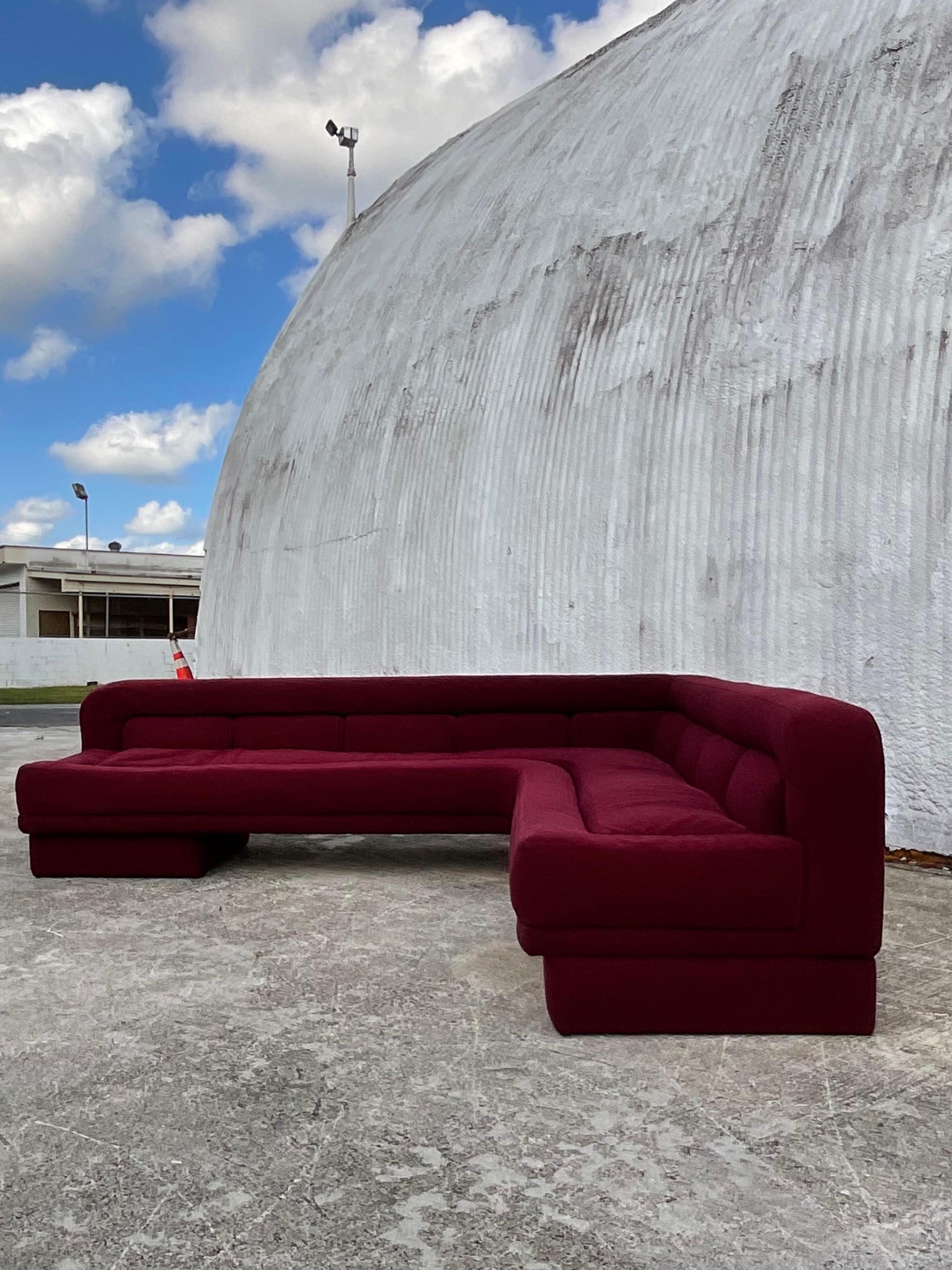 Midcentury L Shaped Sofa In Good Condition In West Palm Beach, FL