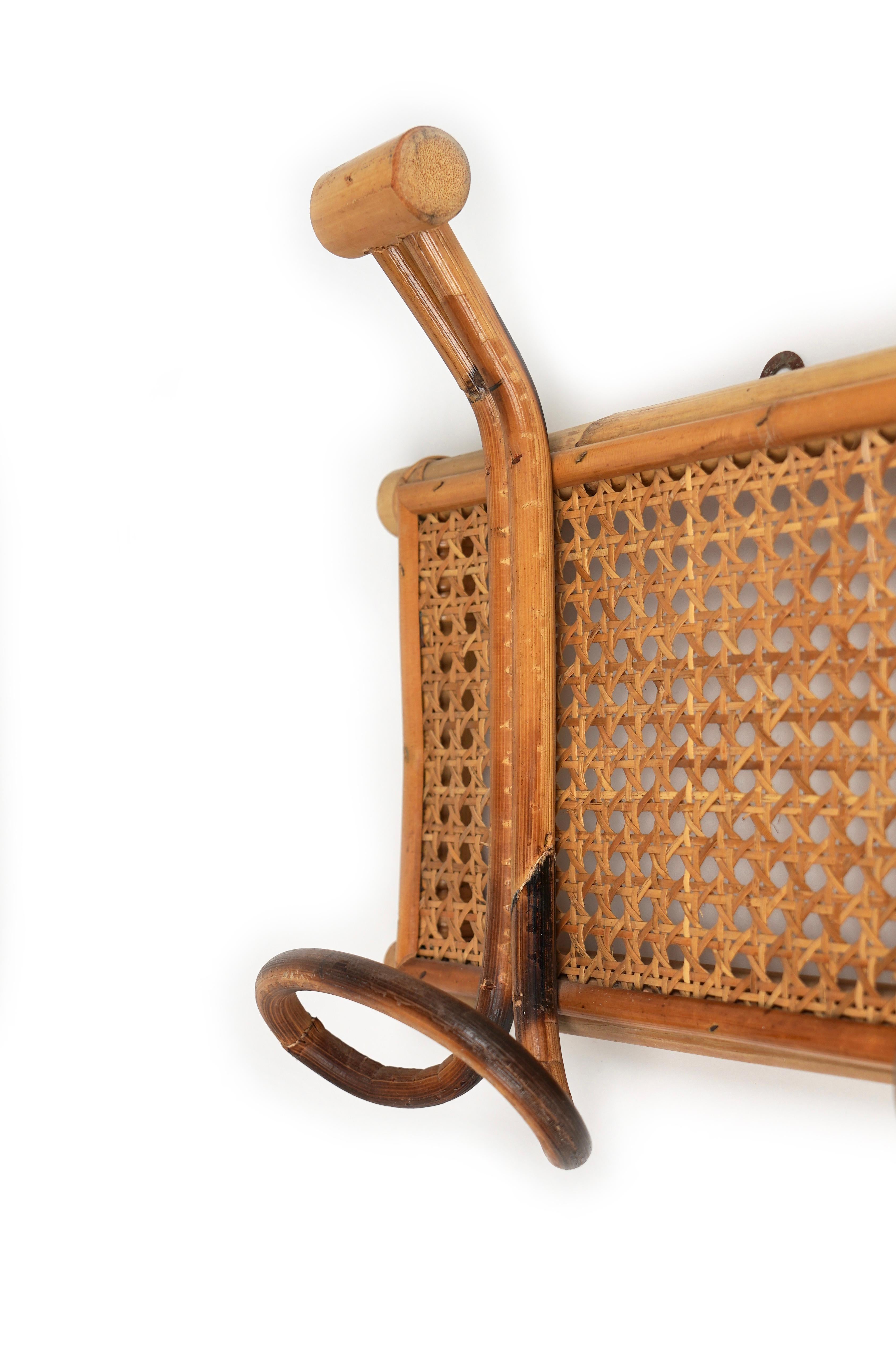 Late 20th Century Midcentury Wall Coat Rack in Bamboo and Rattan, Italy 1970s For Sale
