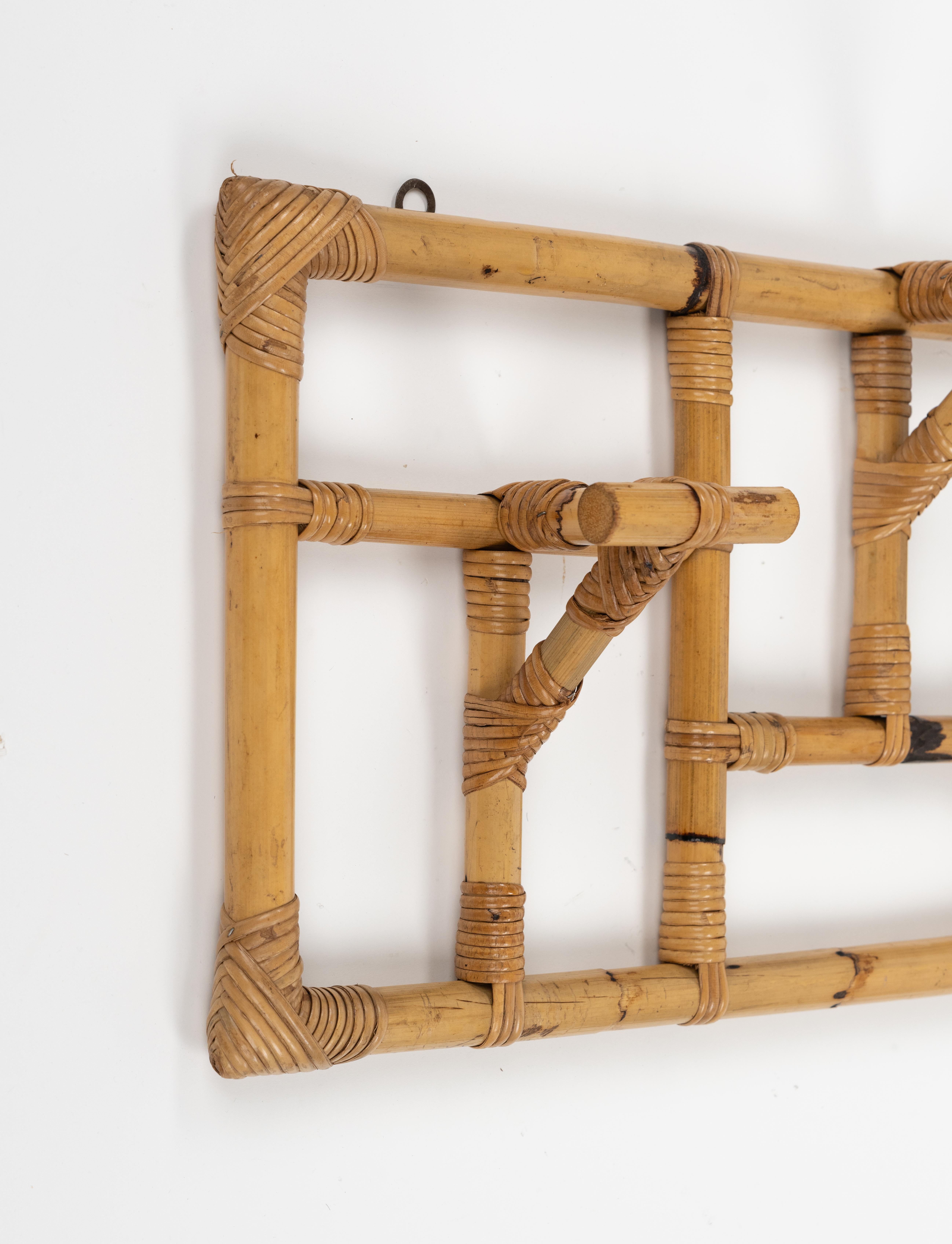 Midcentury Wall Coat Rack in Bamboo and Rattan Vivai Del Sud Style, Italy 1970s 4