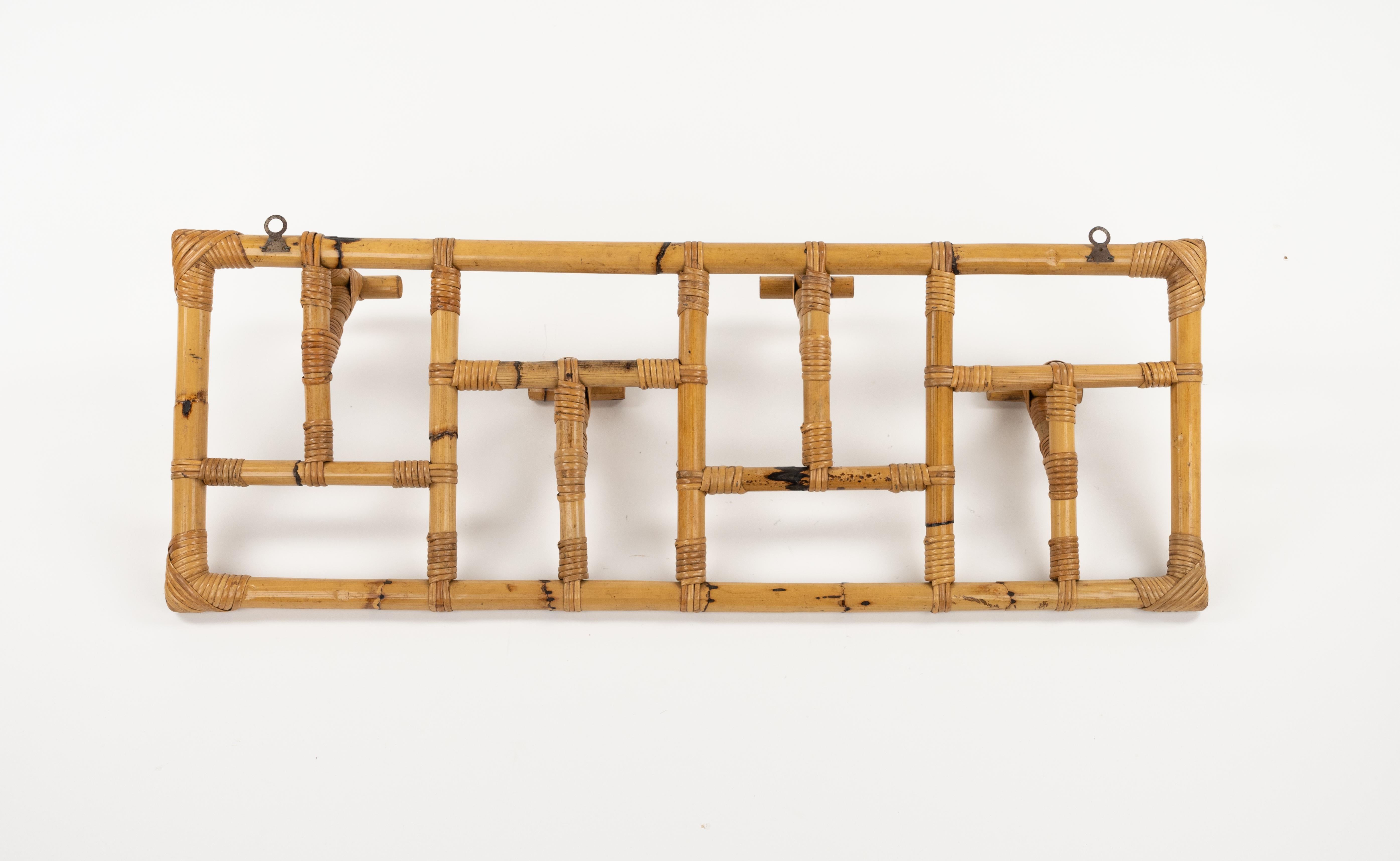 Midcentury Wall Coat Rack in Bamboo and Rattan Vivai Del Sud Style, Italy 1970s 5