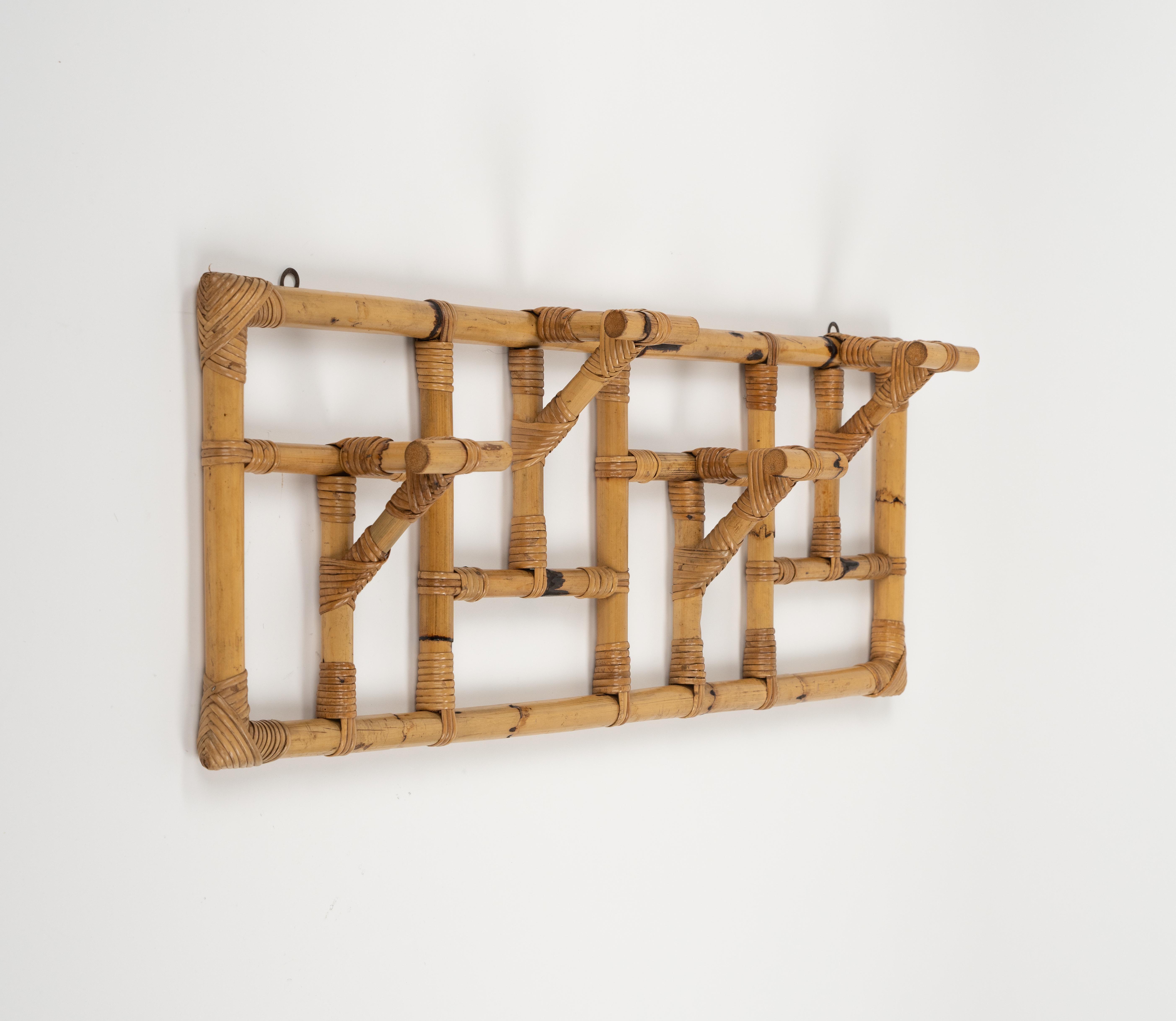 Mid-Century Modern Midcentury Wall Coat Rack in Bamboo and Rattan Vivai Del Sud Style, Italy 1970s