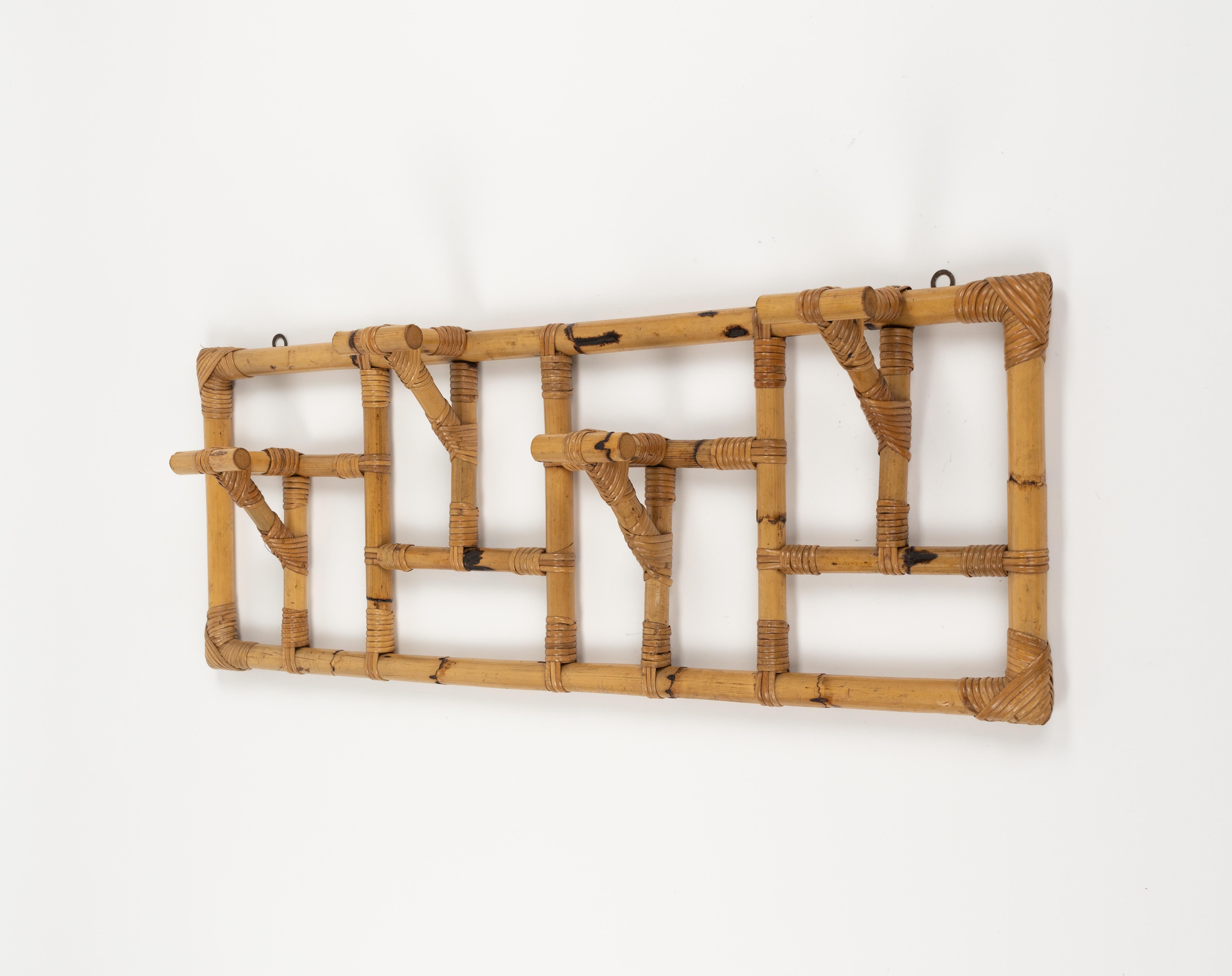 Late 20th Century Midcentury Wall Coat Rack in Bamboo and Rattan Vivai Del Sud Style, Italy 1970s