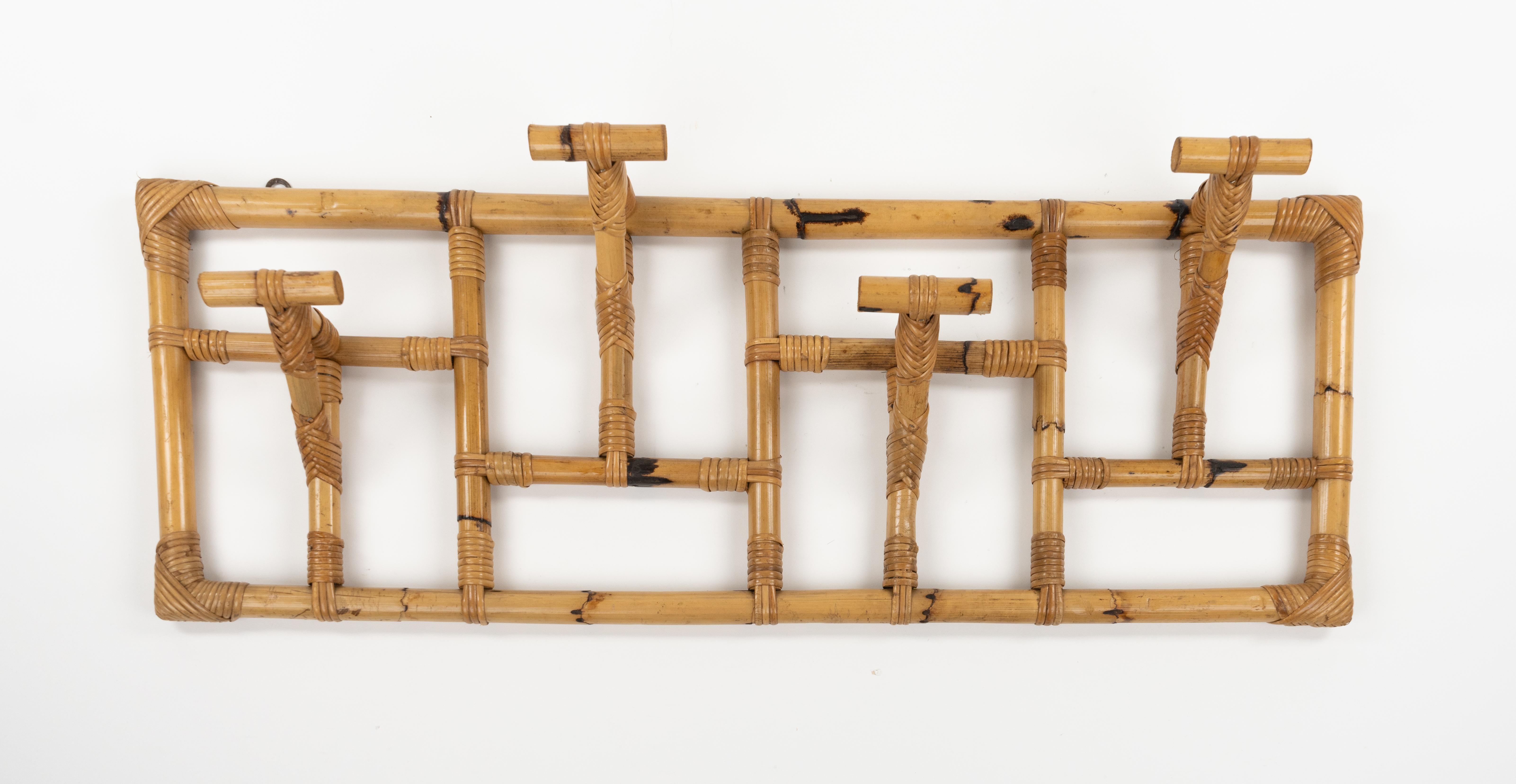 Midcentury Wall Coat Rack in Bamboo and Rattan Vivai Del Sud Style, Italy 1970s 1