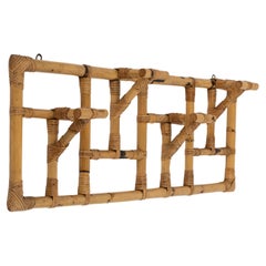 Midcentury Wall Coat Rack in Bamboo and Rattan Vivai Del Sud Style, Italy 1970s