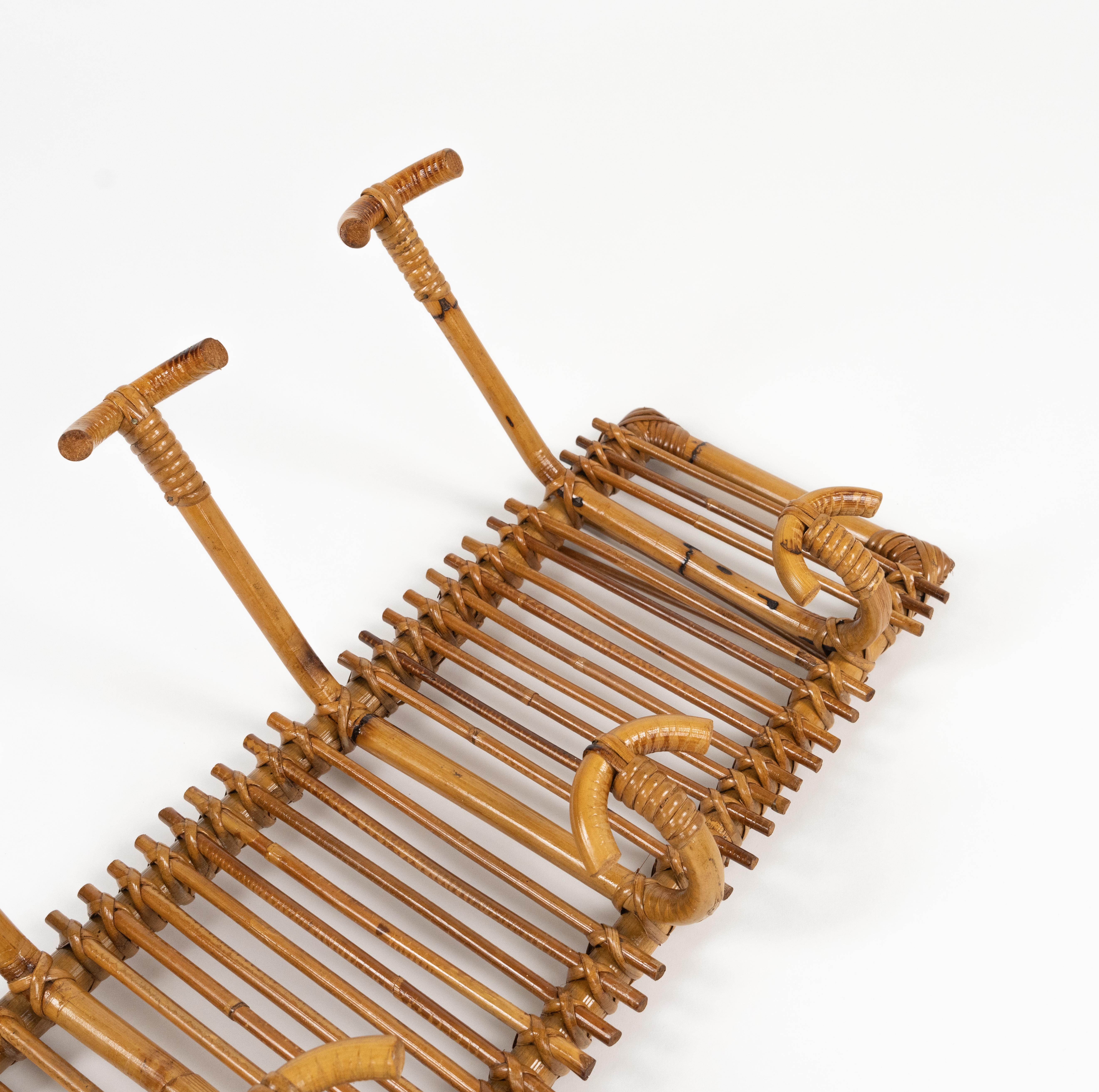 Midcentury Wall Coat Rack Stand Bamboo and Rattan, Italy 1960s For Sale 6