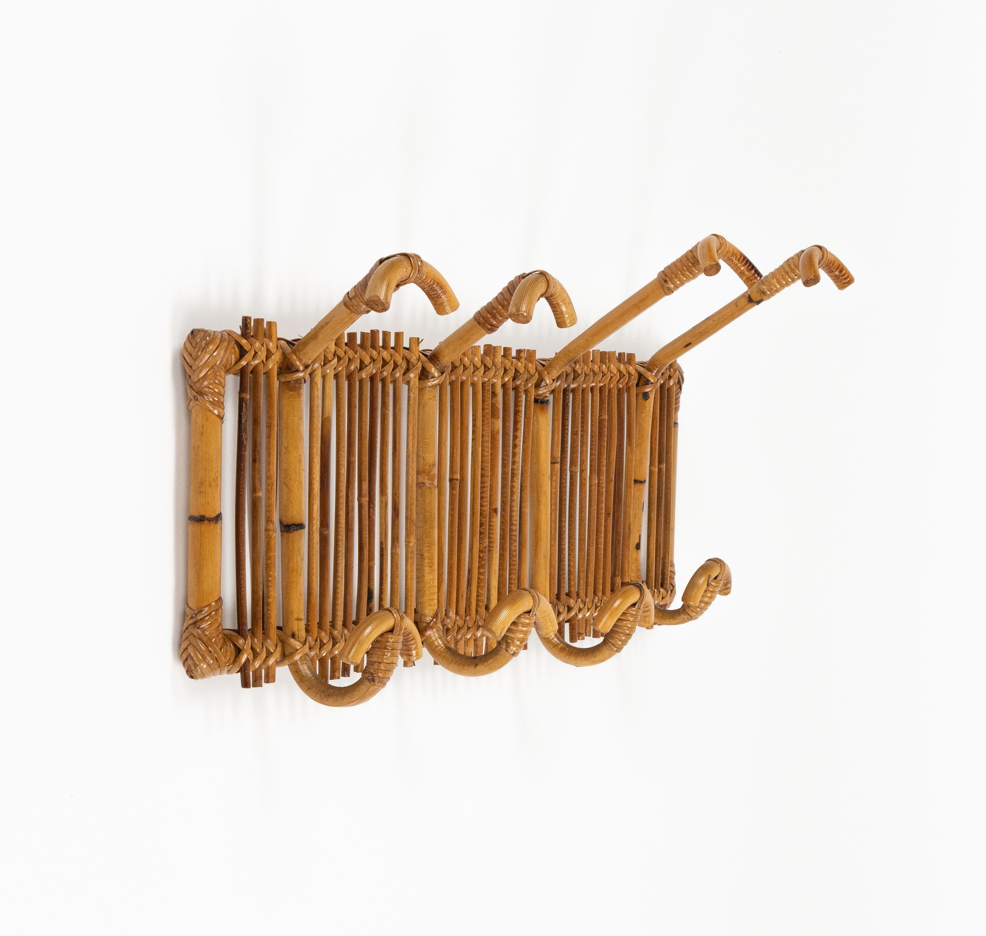 Italian Midcentury Wall Coat Rack Stand Bamboo and Rattan, Italy 1960s For Sale