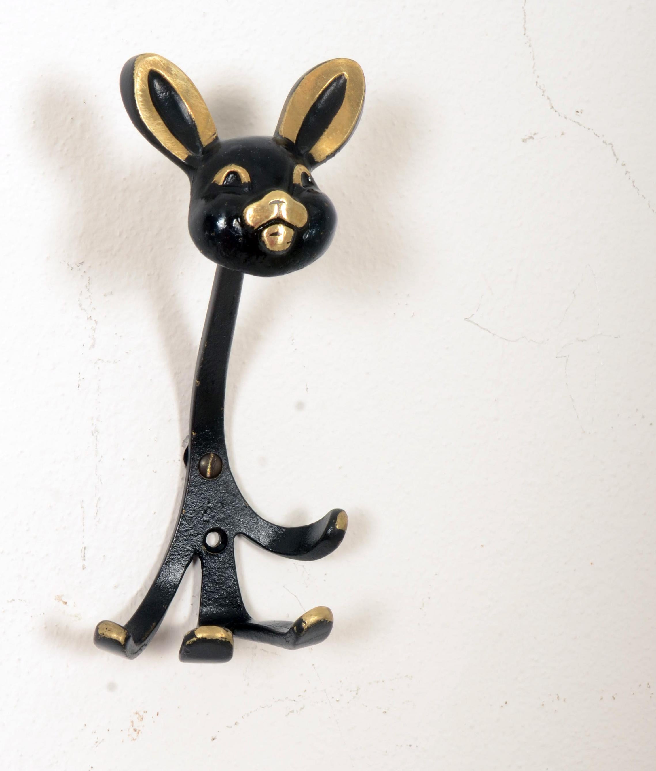 Wandhocker „Rabbit“ aus der Mitte des Jahrhunderts von Walter Bosse im Zustand „Gut“ im Angebot in Vienna, AT