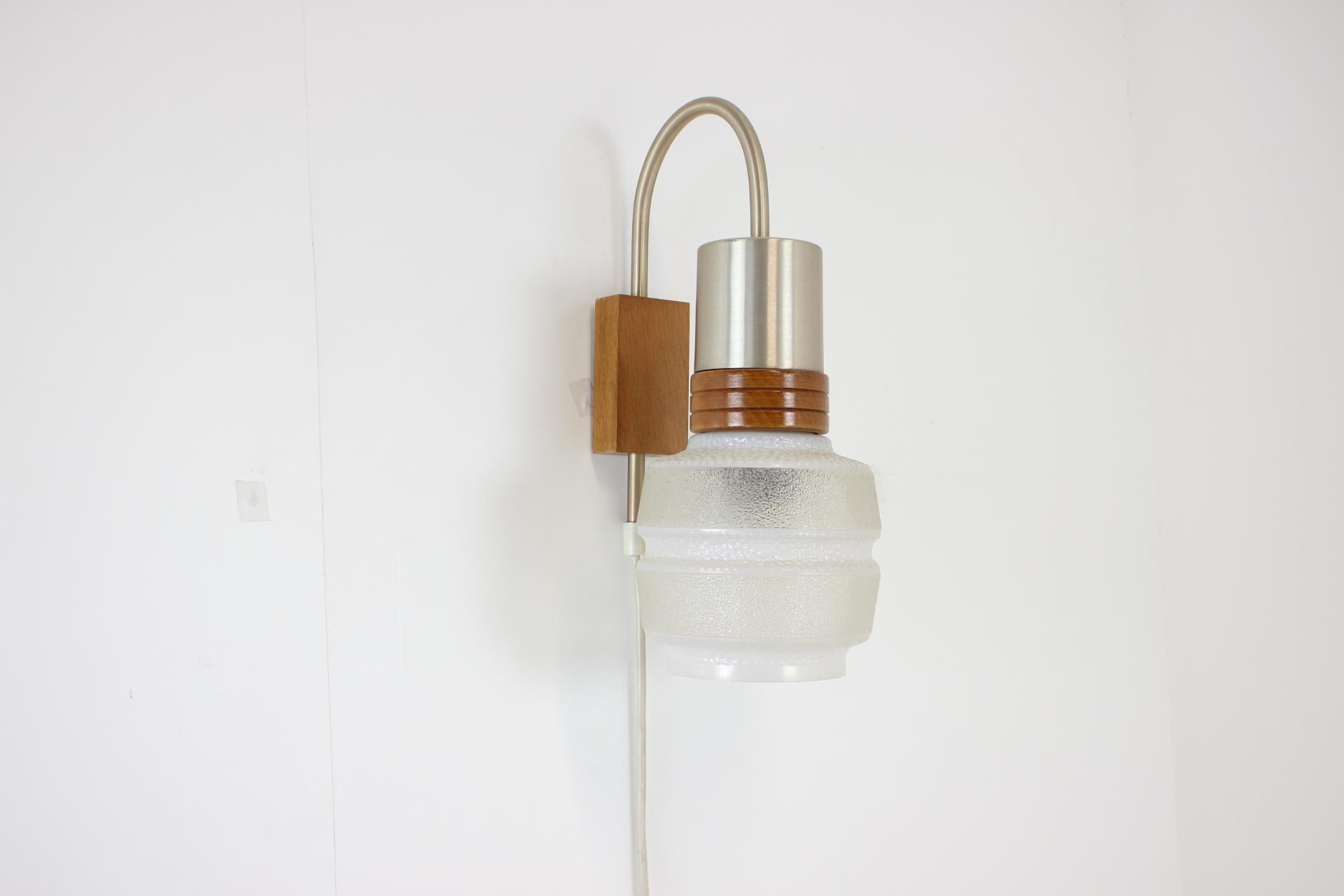 Midcentury Wall Lamp, Germany 1970s In Good Condition For Sale In Praha, CZ