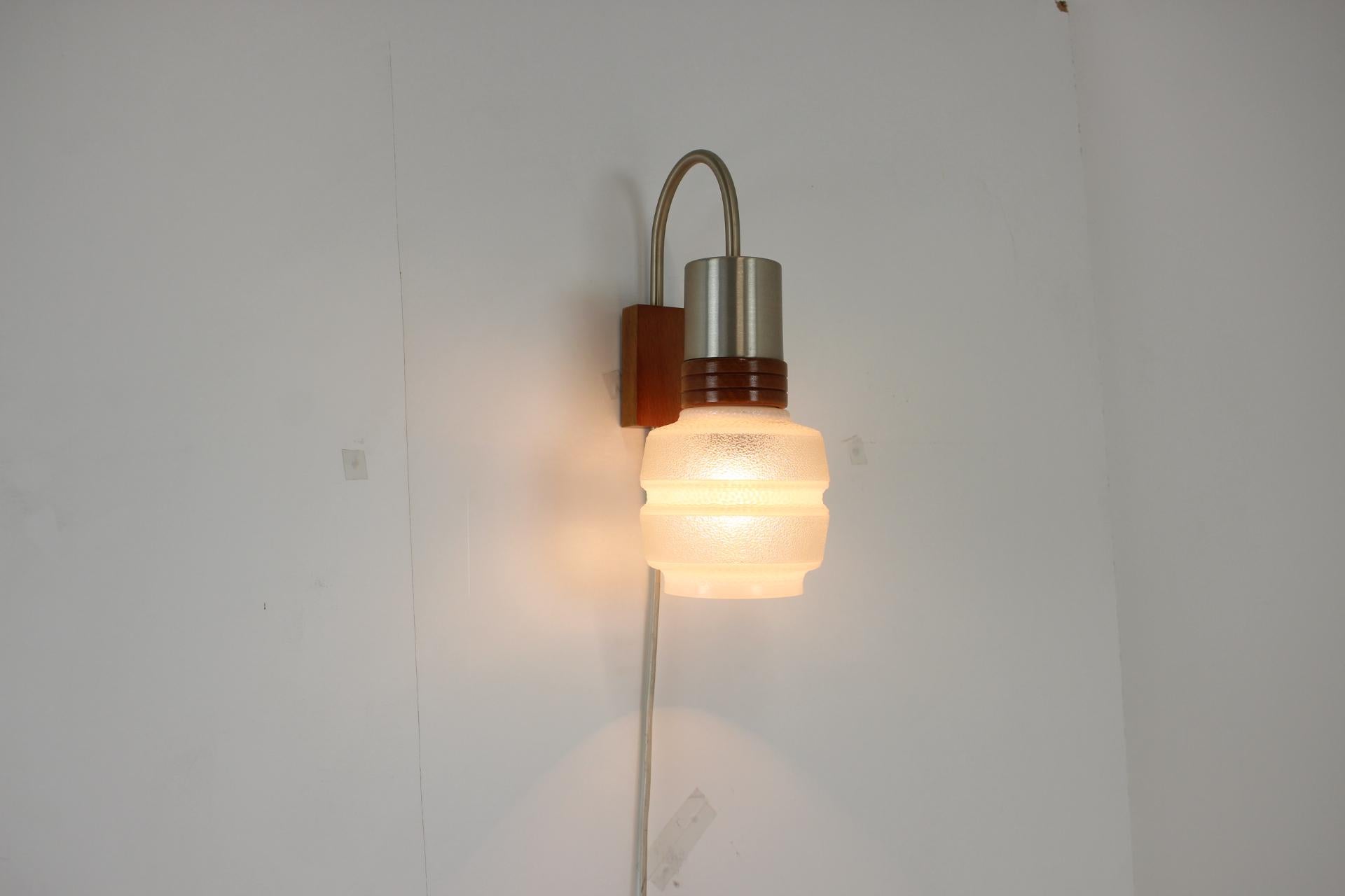 Midcentury Wall Lamp, Germany 1970s For Sale 2