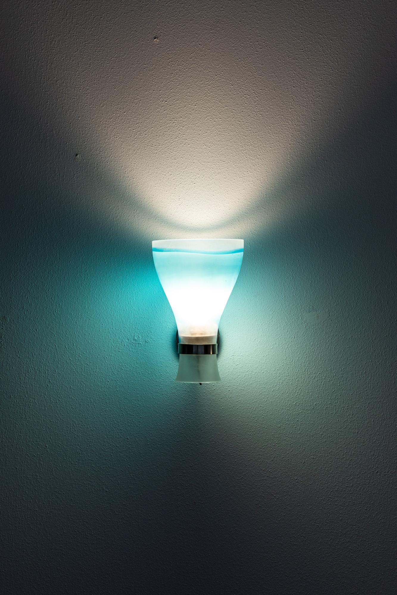 Rare single Midcentury wall light model 