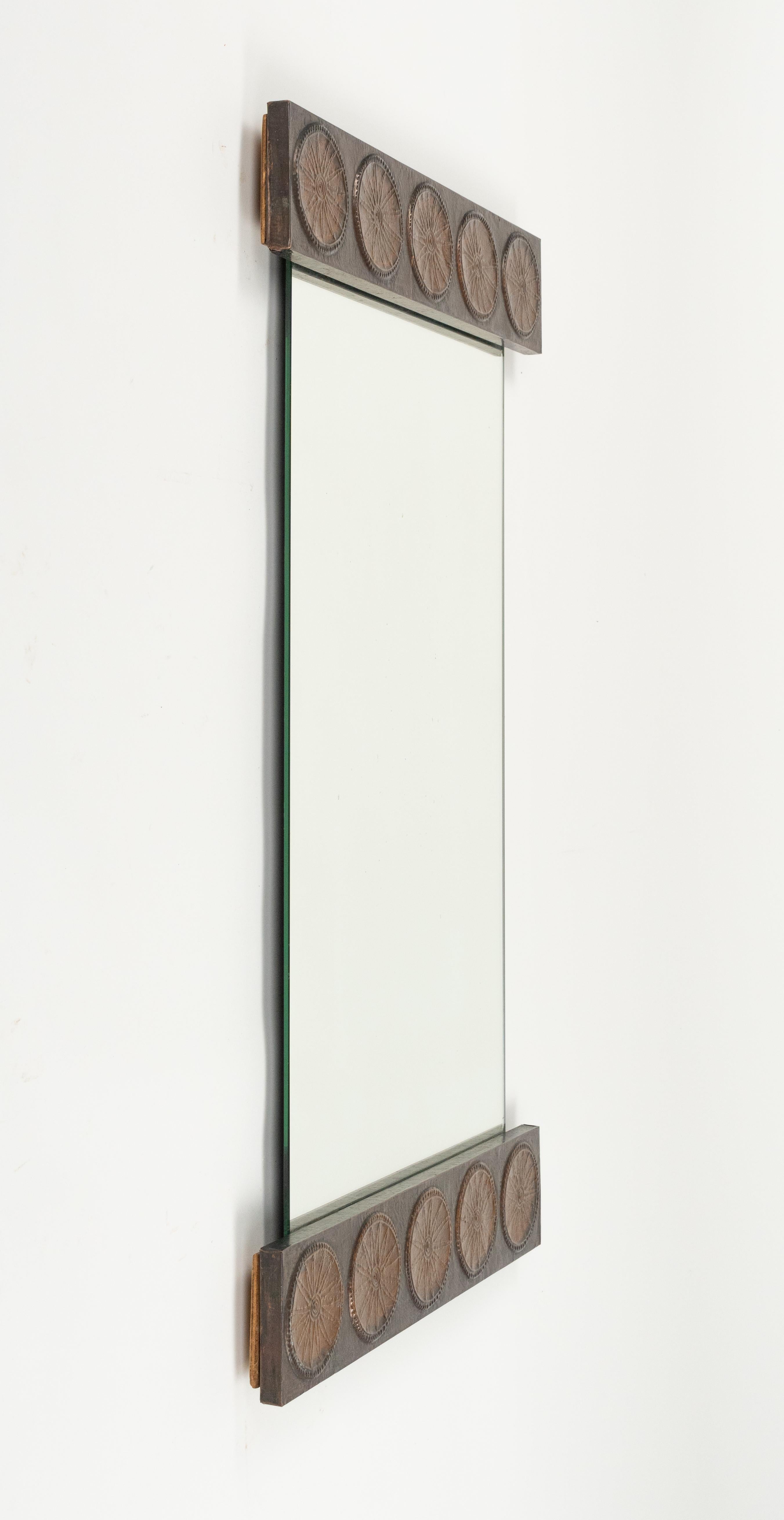 Italian Midcentury Wall Mirror in Copper by Santambrogio & De Berti, Italy, 1960s For Sale