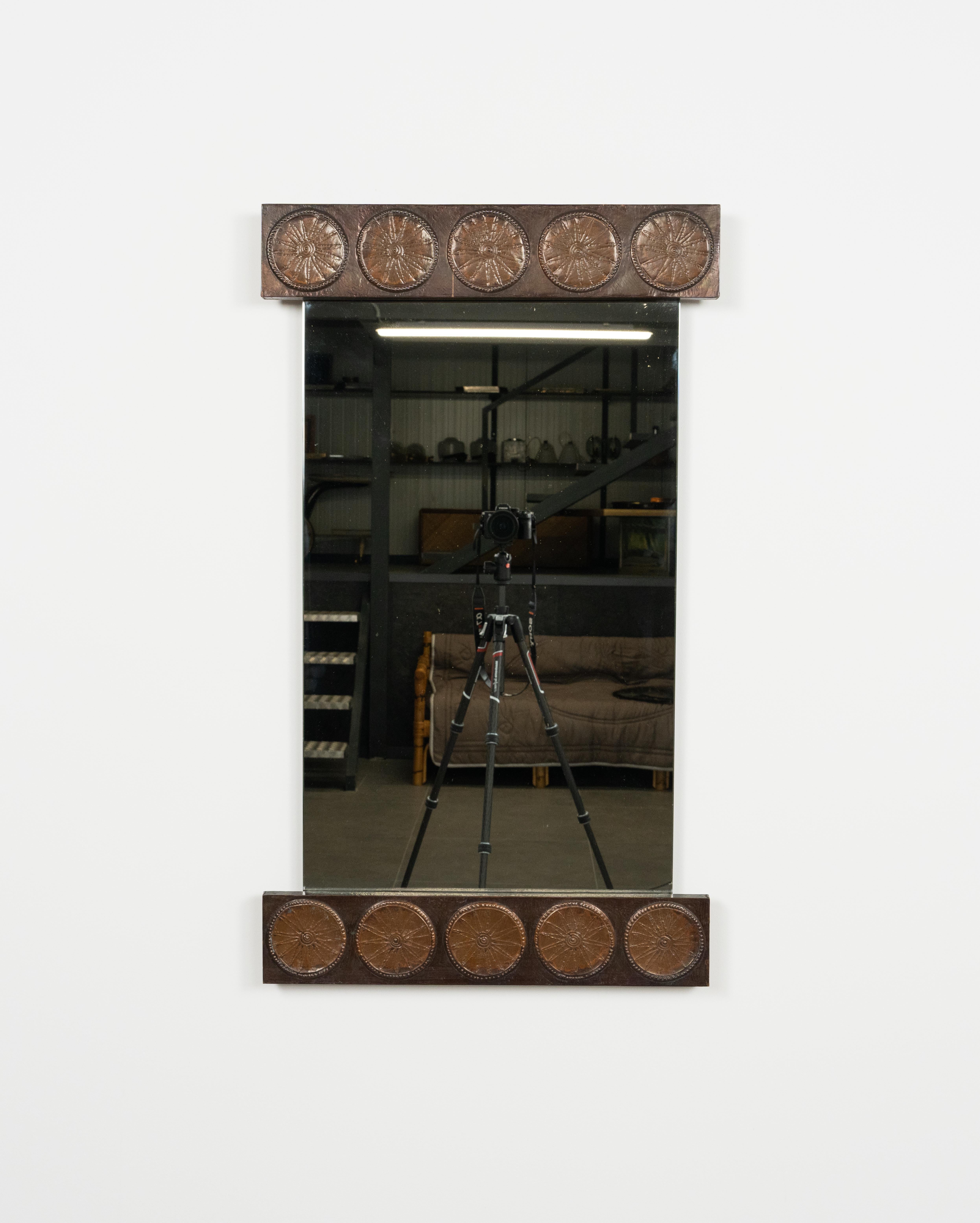 Midcentury Wall Mirror in Copper by Santambrogio & De Berti, Italy, 1960s In Good Condition For Sale In Rome, IT