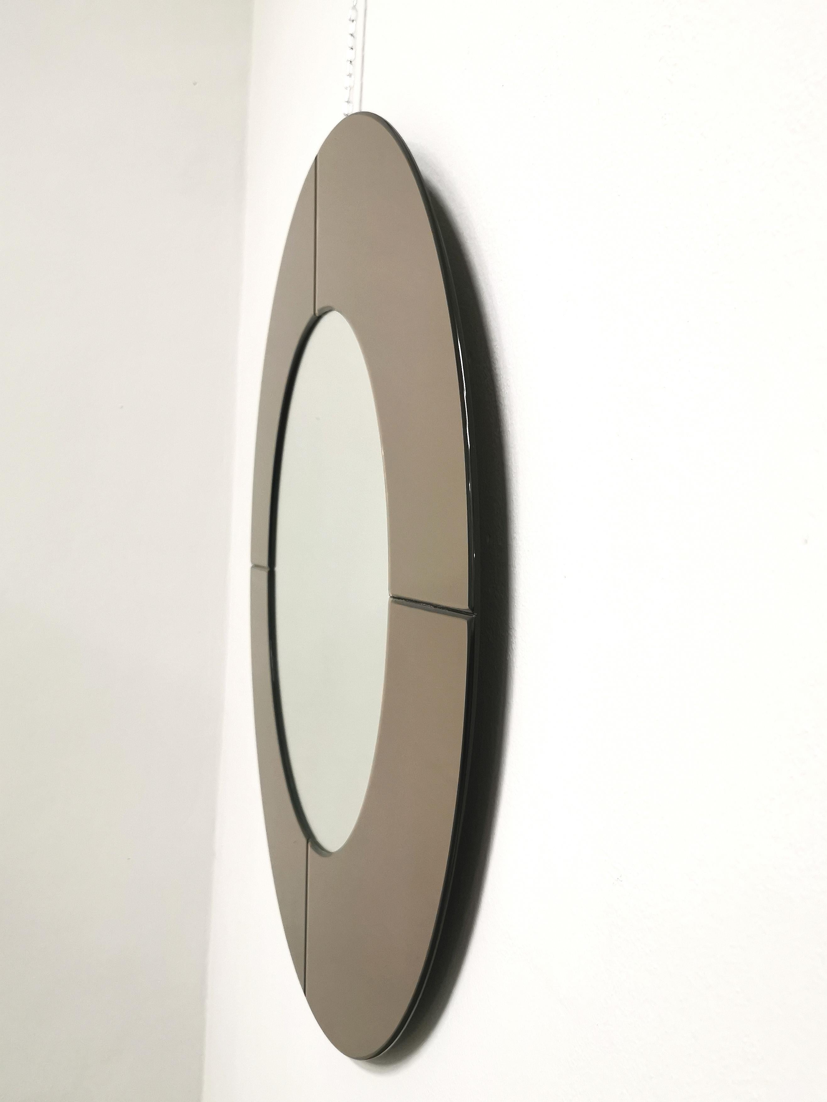Midcentury Wall Mirror Mirrored Glass Smoked Round Large Italian Design 1970s For Sale 3