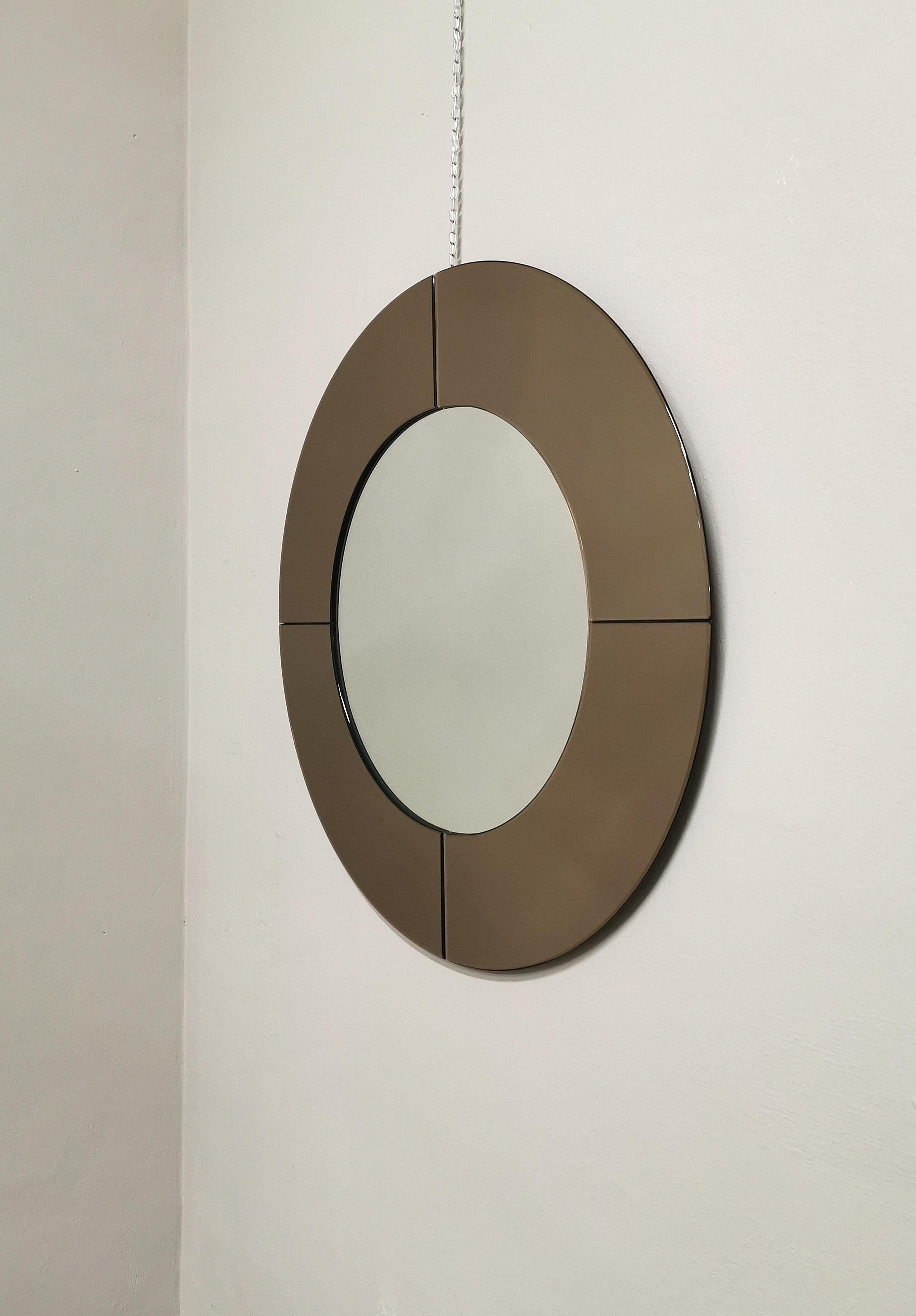 Midcentury Wall Mirror Mirrored Glass Smoked Round Large Italian Design 1970s For Sale 4