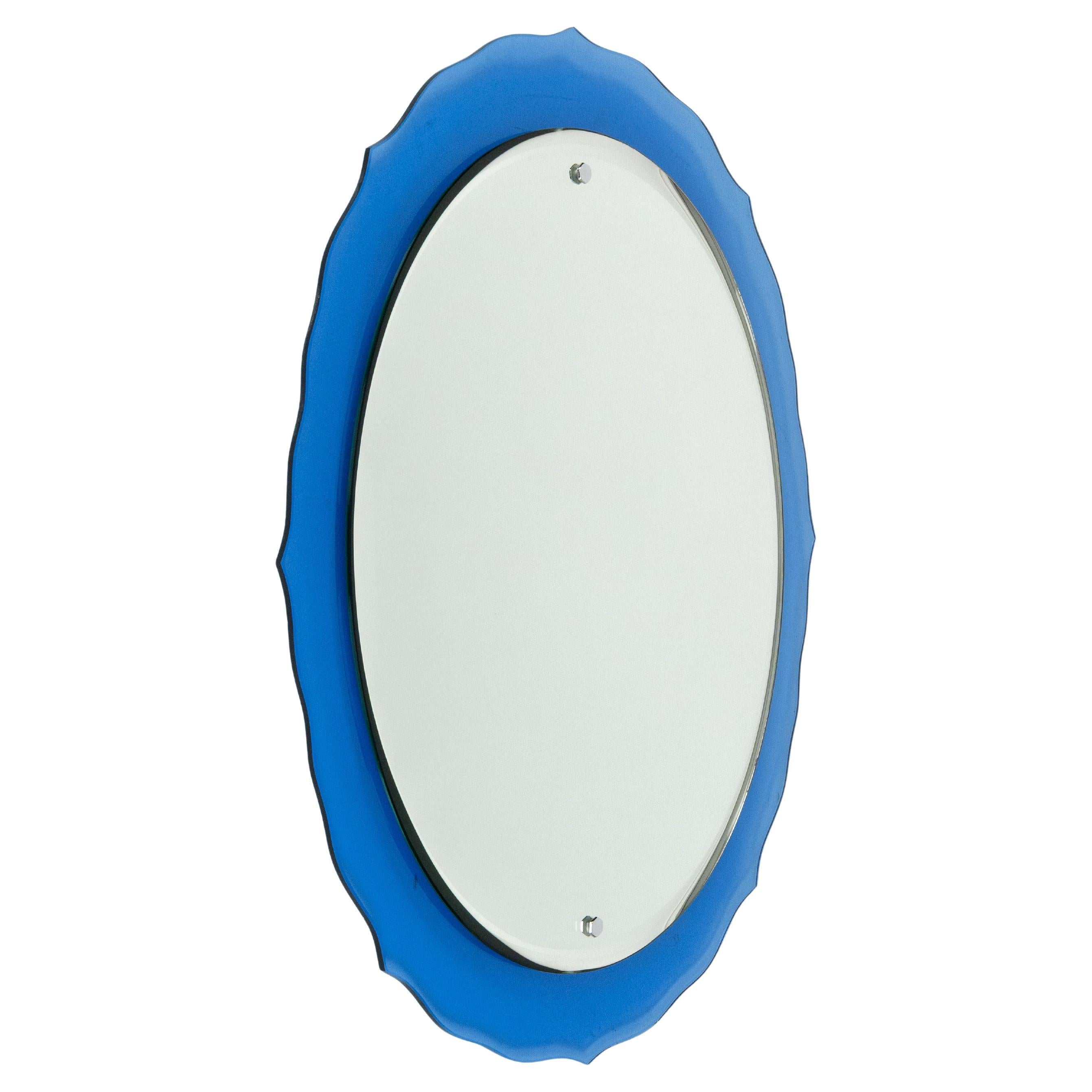 Miroir mural du milieu du siècle avec cadre en verre bleu, style Cristal Arte, Italie, années 1960