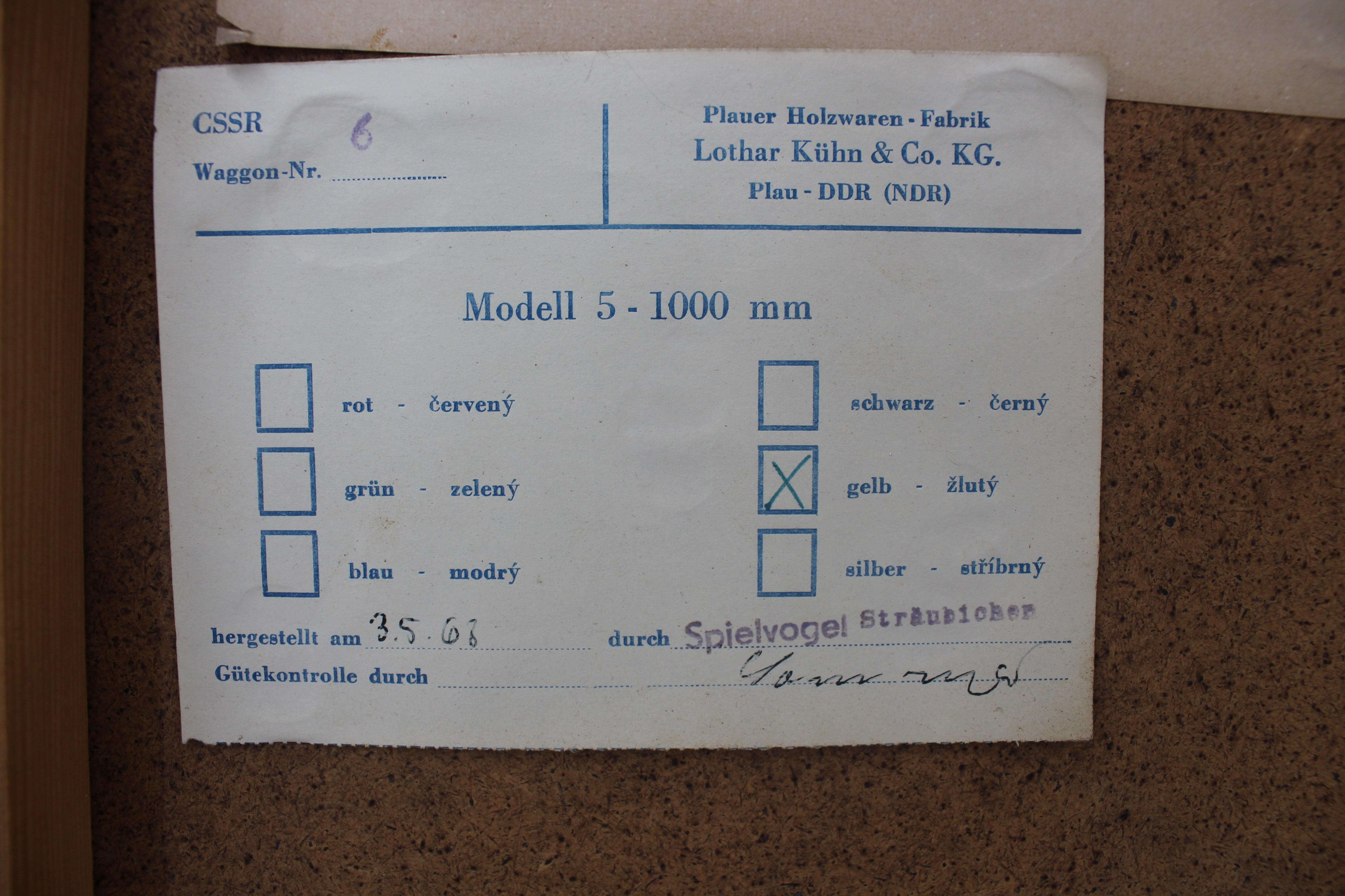 Parete di metà secolo con appendiabiti e specchio, Germania, anni '68 in vendita 3