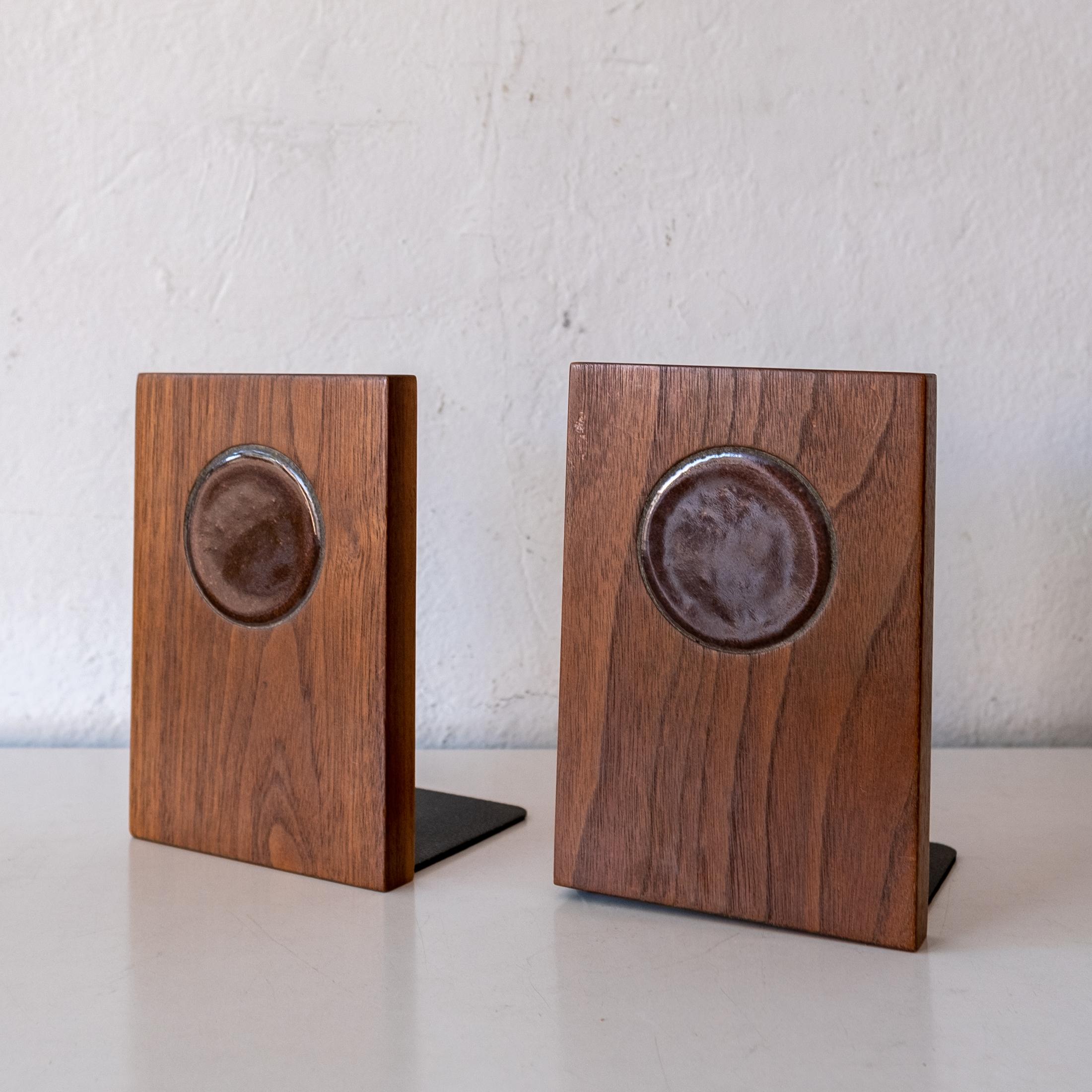 20th Century Midcentury Walnut and Ceramic Tile and Bookends For Sale