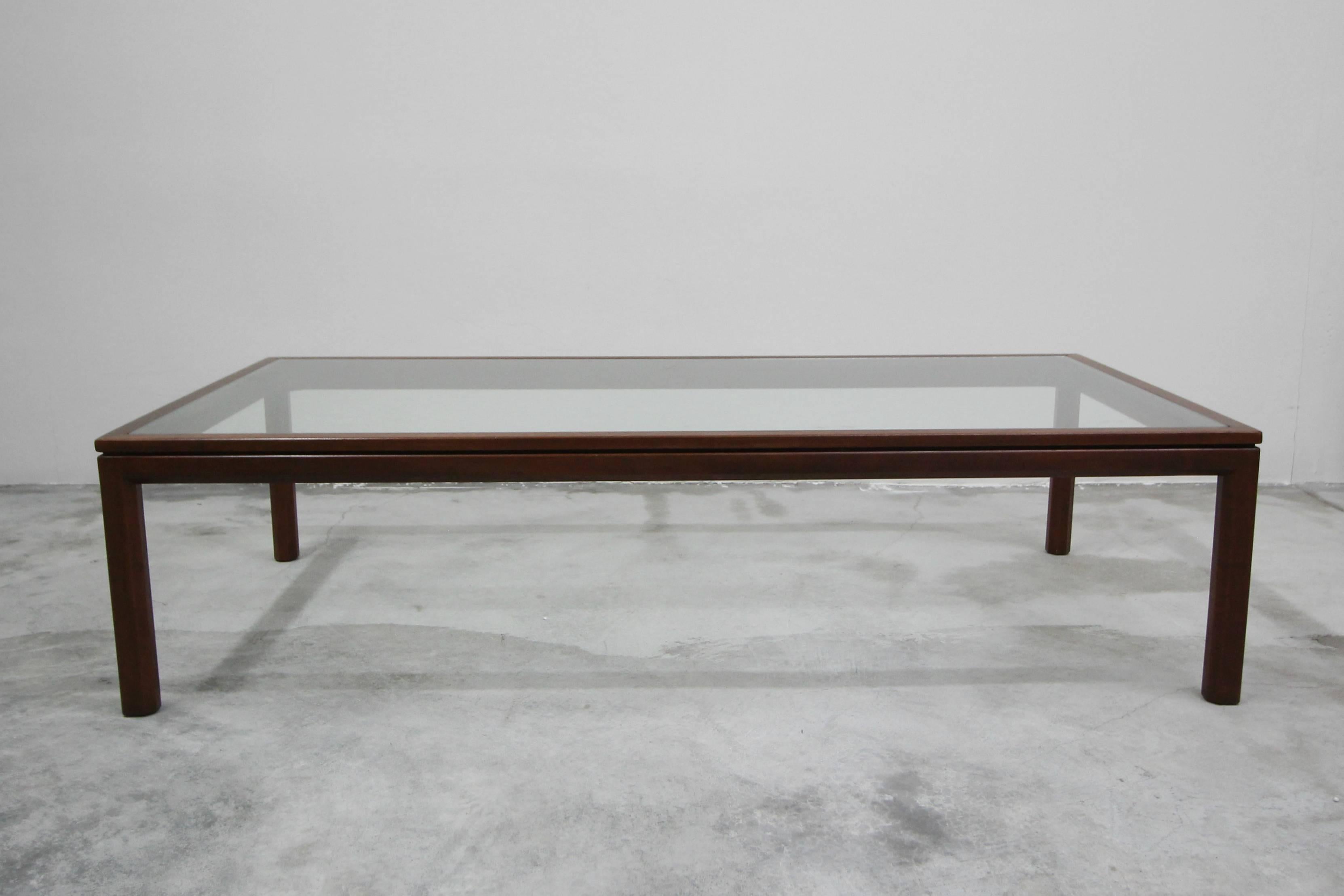 Midcentury Walnut and Glass Coffee Table by Edward Wormley for Dunbar In Excellent Condition In Las Vegas, NV
