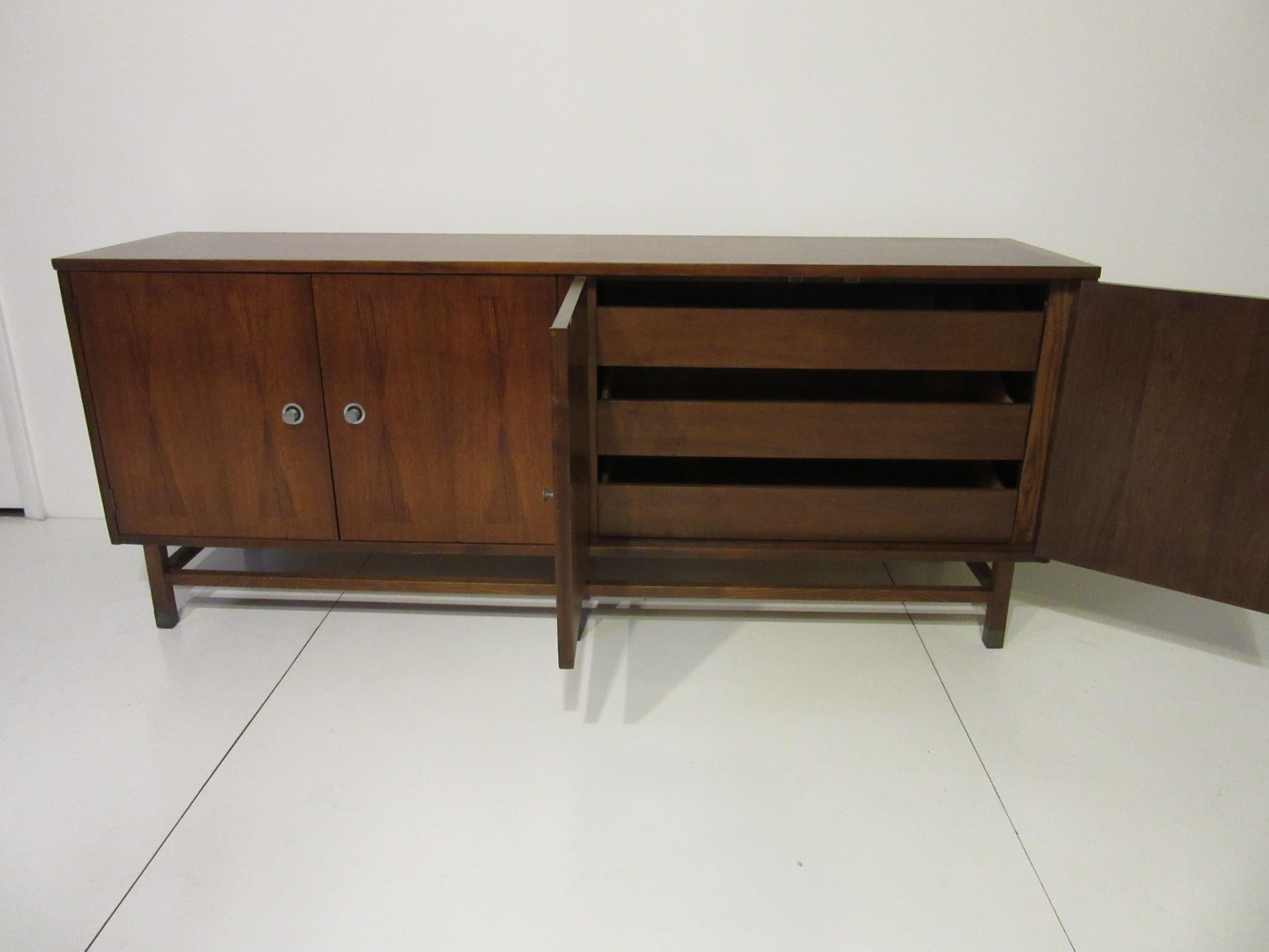 American Midcentury Walnut and Rosewood Credenza / Sever Buffet