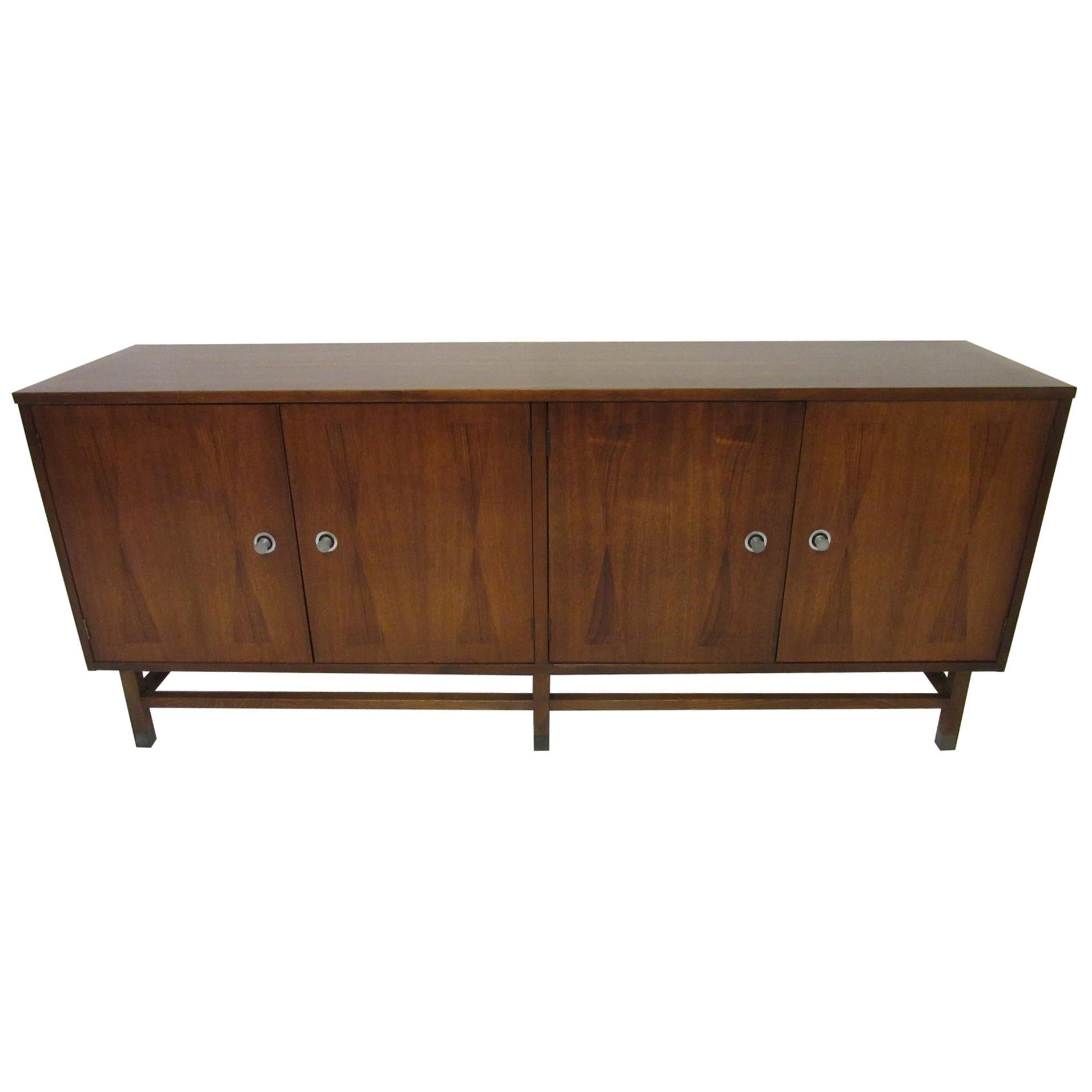 Midcentury Walnut and Rosewood Credenza / Sever Buffet