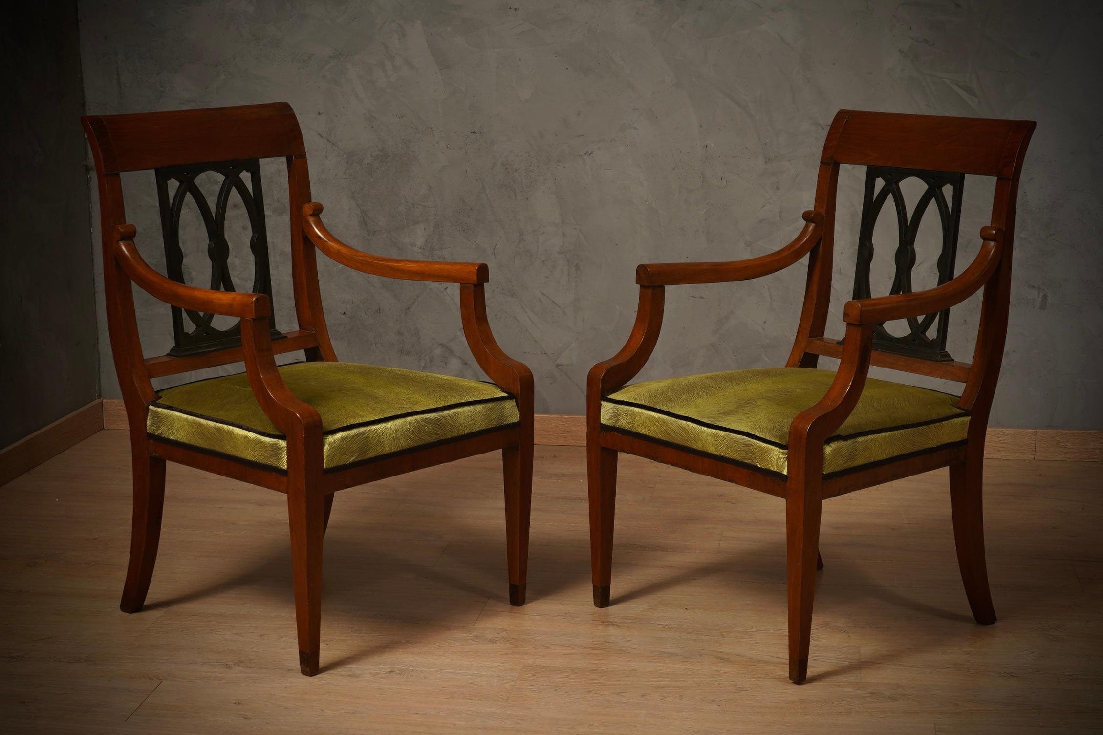In The Style Biedermeier Walnut Wood and Velvet Dinning Room ArmChairs, 1940 4