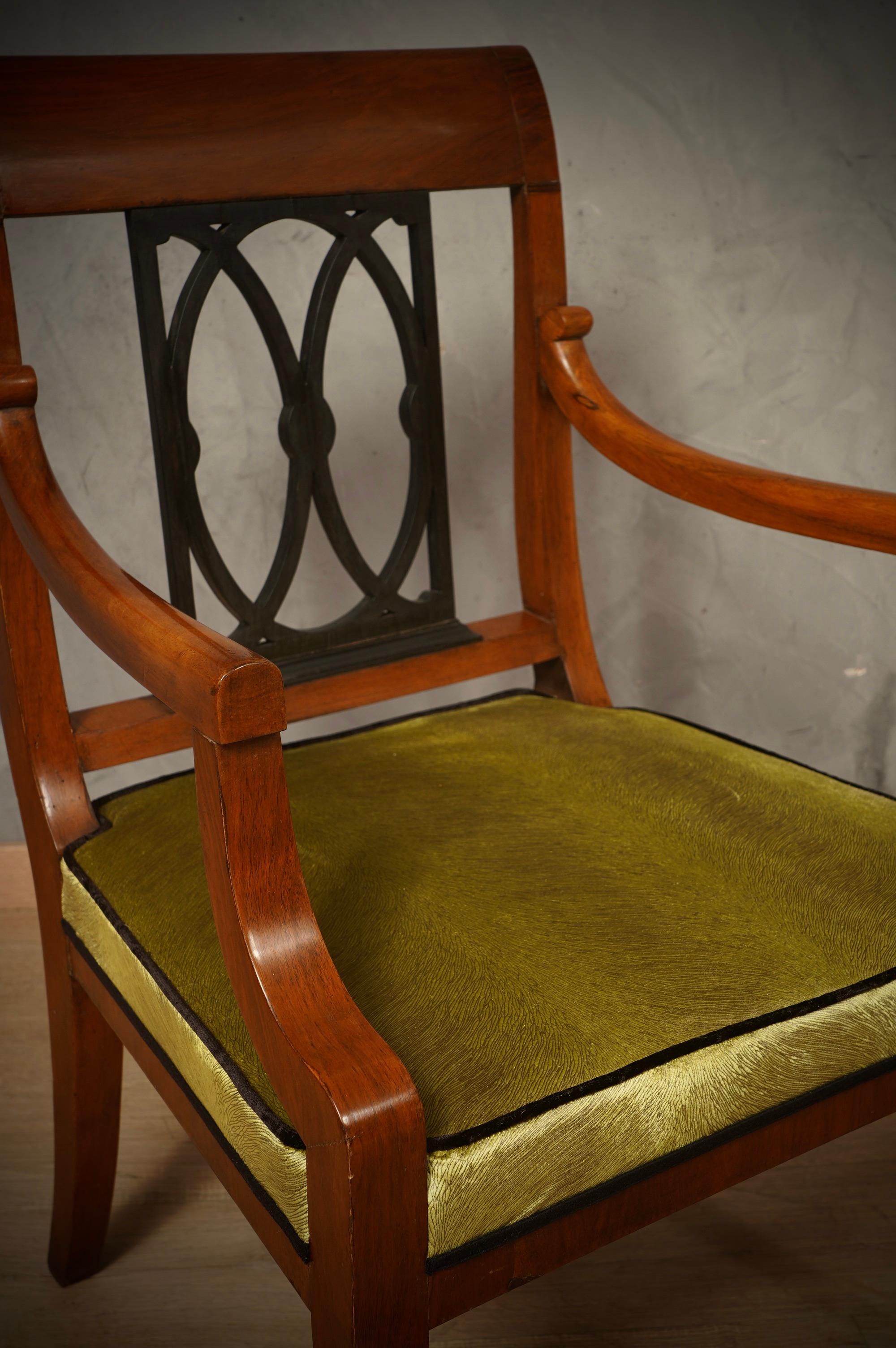 In The Style Biedermeier Walnut Wood and Velvet Dinning Room ArmChairs, 1940 2