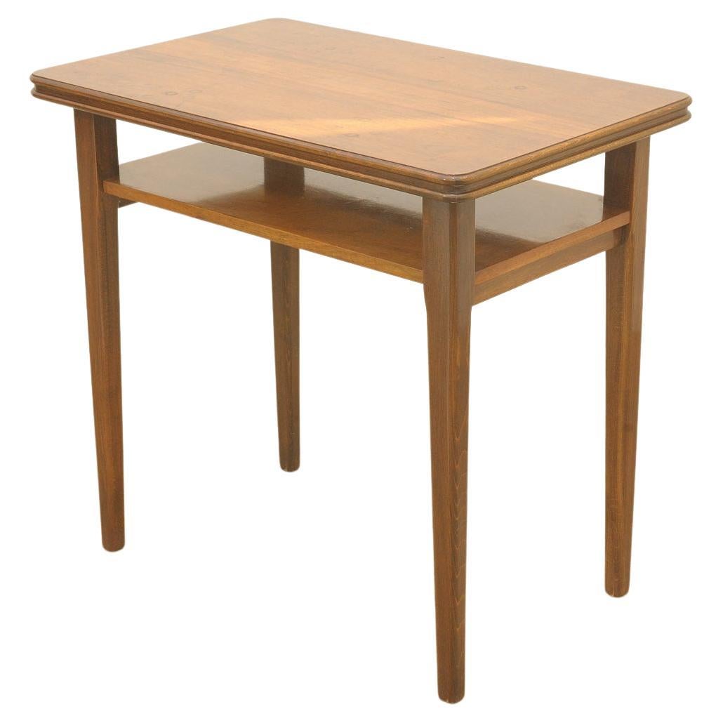  Midcentury walnut coffee table, Czechoslovakia, 1950´s For Sale