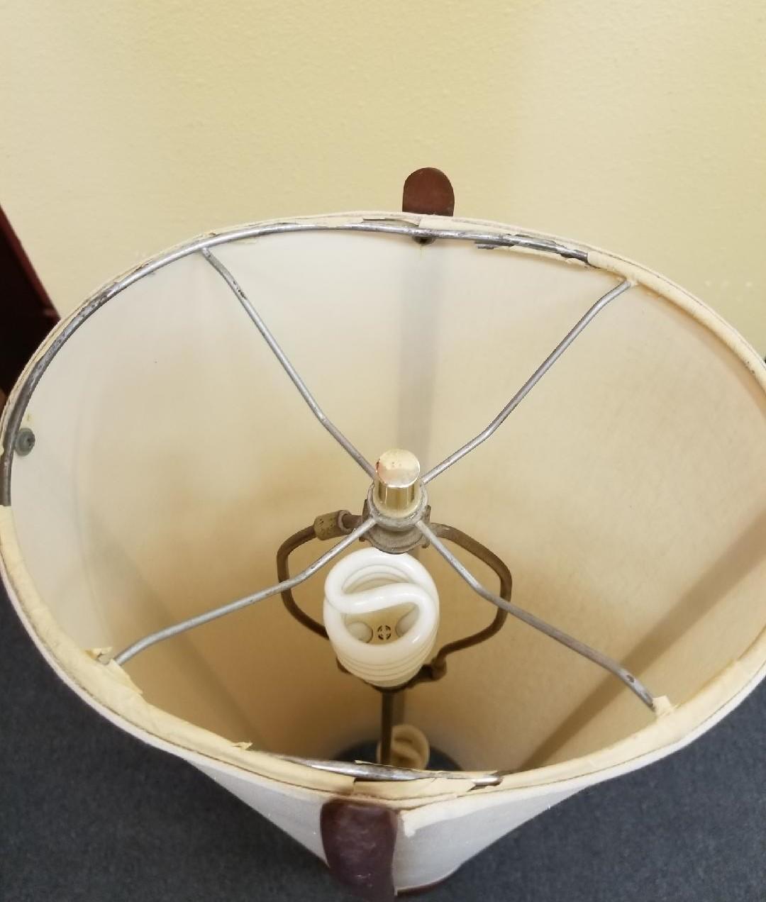 Midcentury Walnut Floor Lamp by Modeline Lamp Co. In Good Condition In San Diego, CA