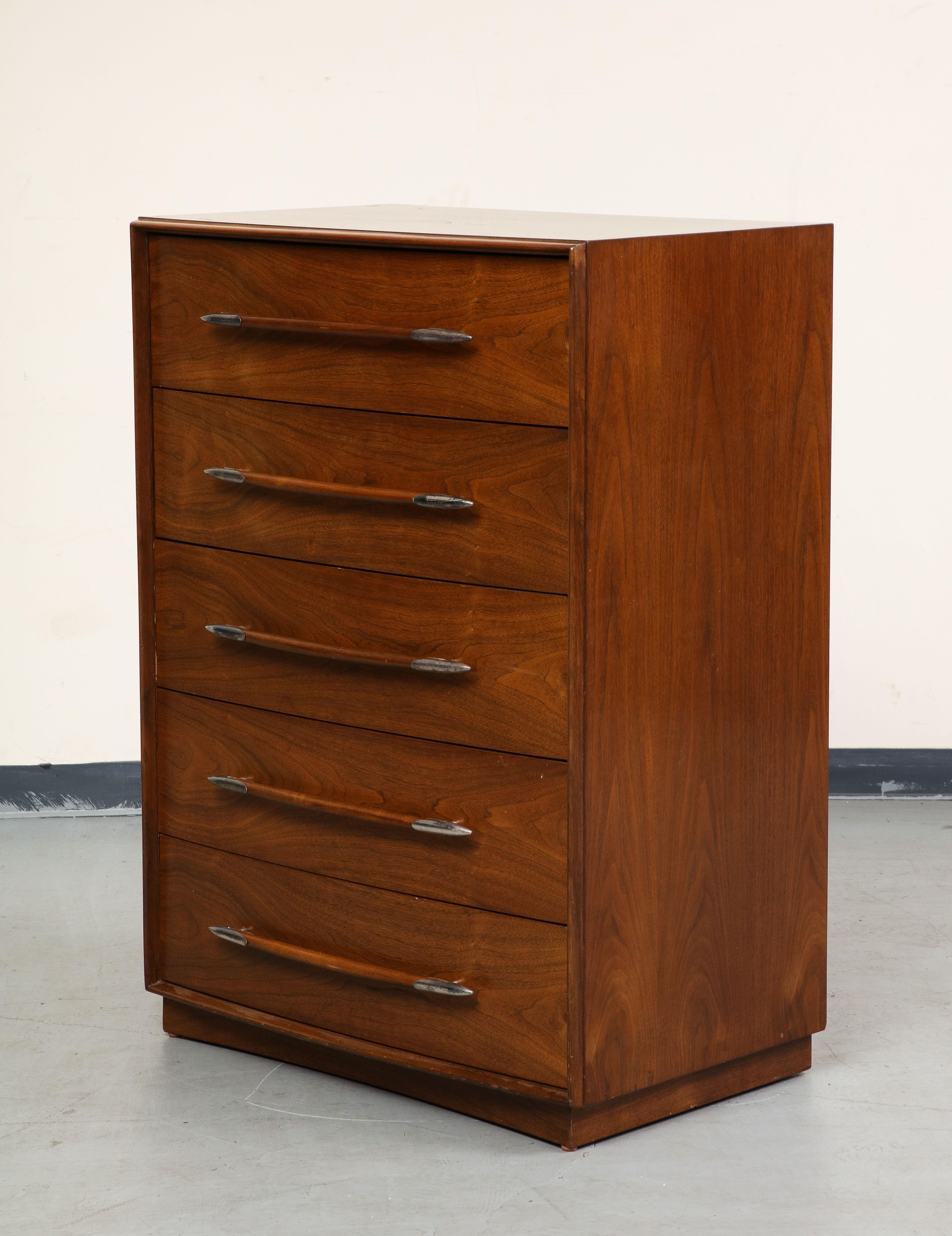 Mid-Century Modern Midcentury Walnut Highboy Dresser, by T.H. Robsjohn-Gibbings for Widdicomb For Sale