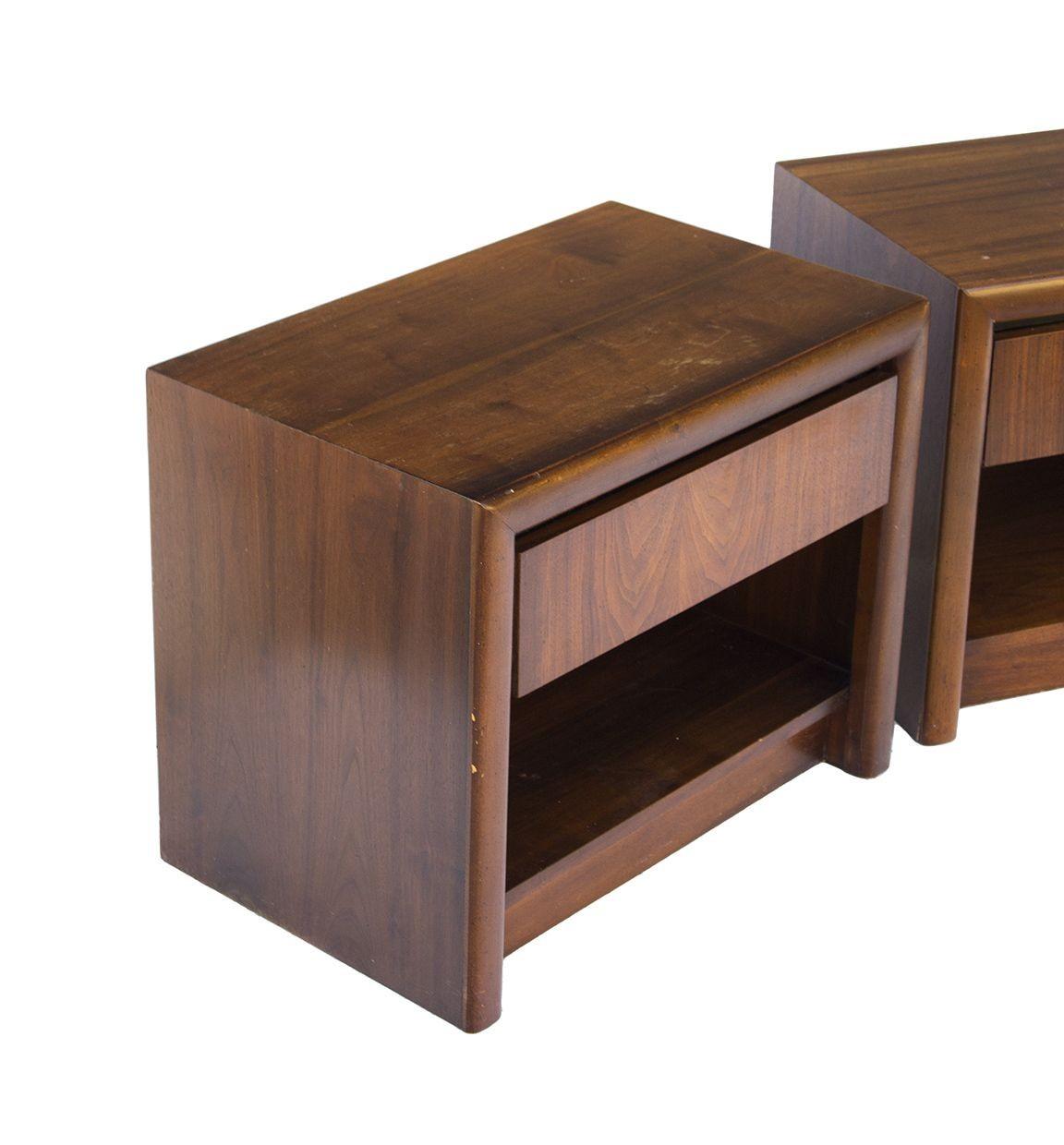 American Mid-Century Walnut Nightstands by Lane, Pair For Sale