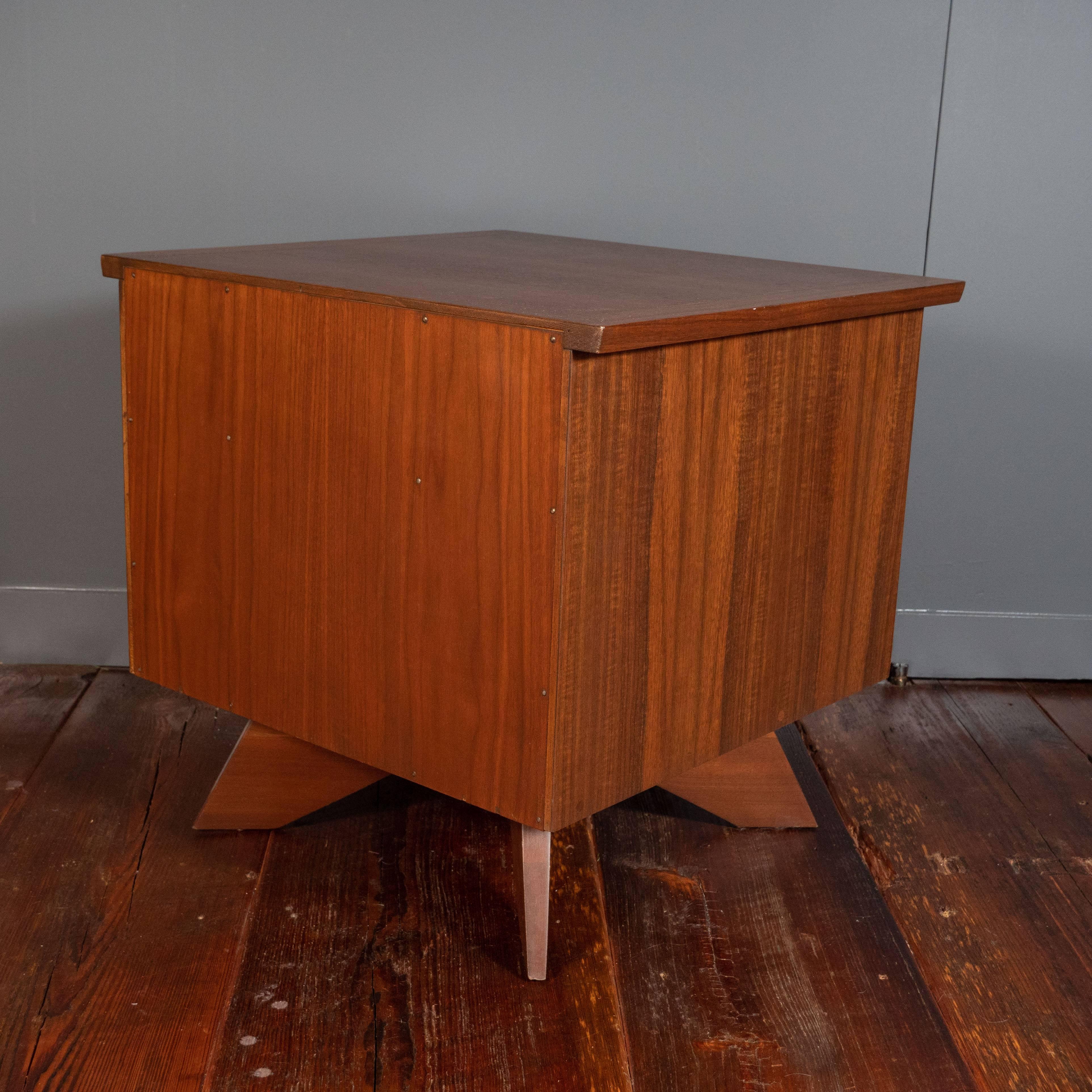 Midcentury Walnut Side Table by George Nakashima for Widdicomb Furniture Co. 3