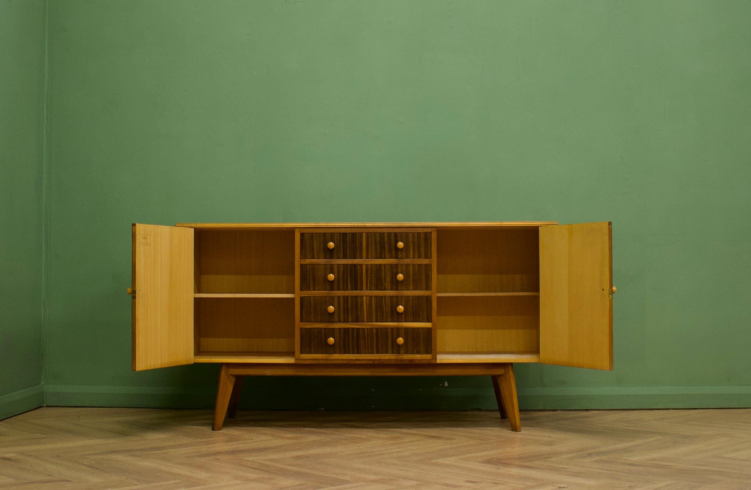 Midcentury Walnut Sideboard from Morris of Glasgow, 1950s For Sale 1