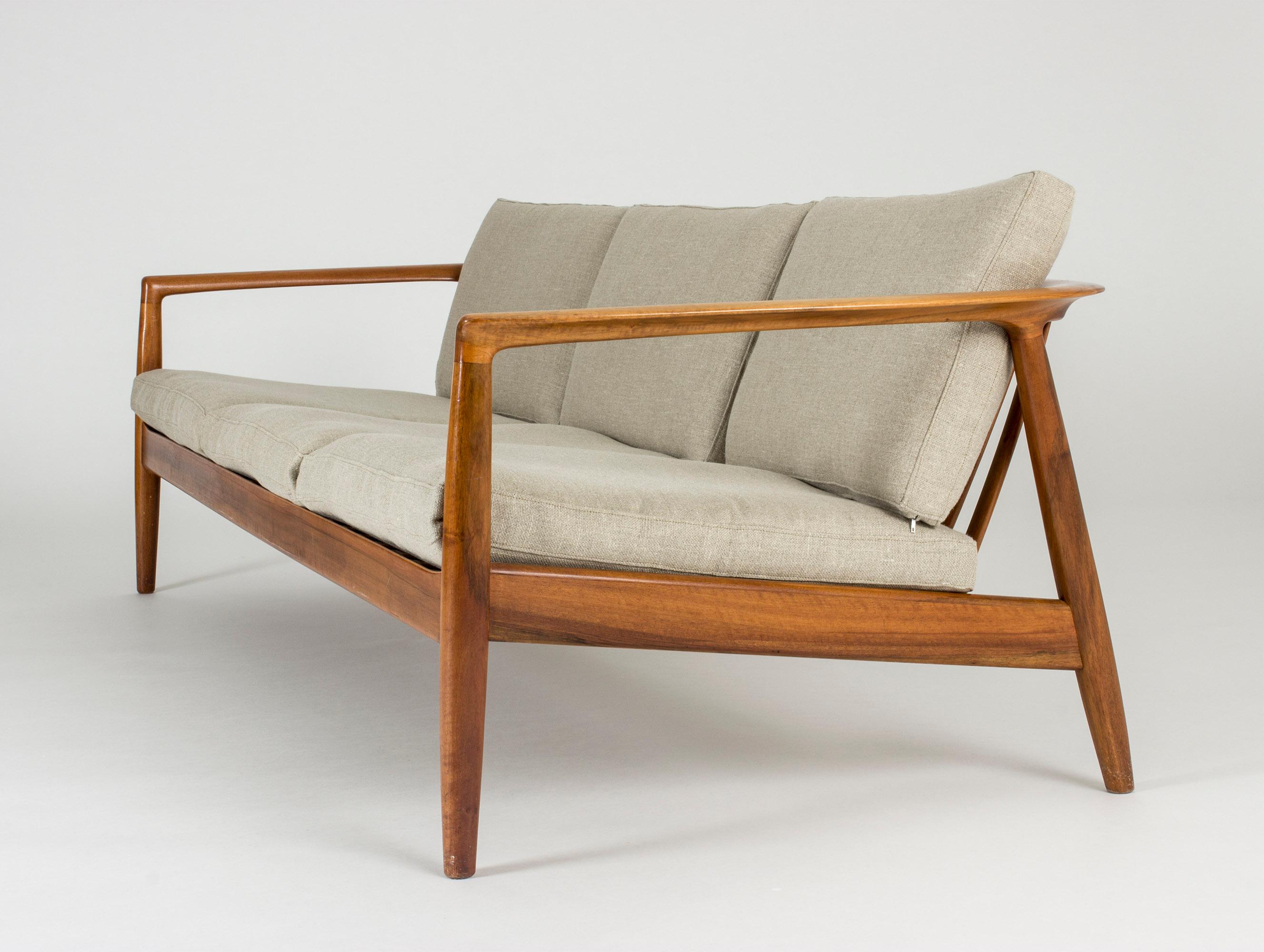 Midcentury walnut sofa by Folke Ohlsson In Good Condition In Stockholm, SE