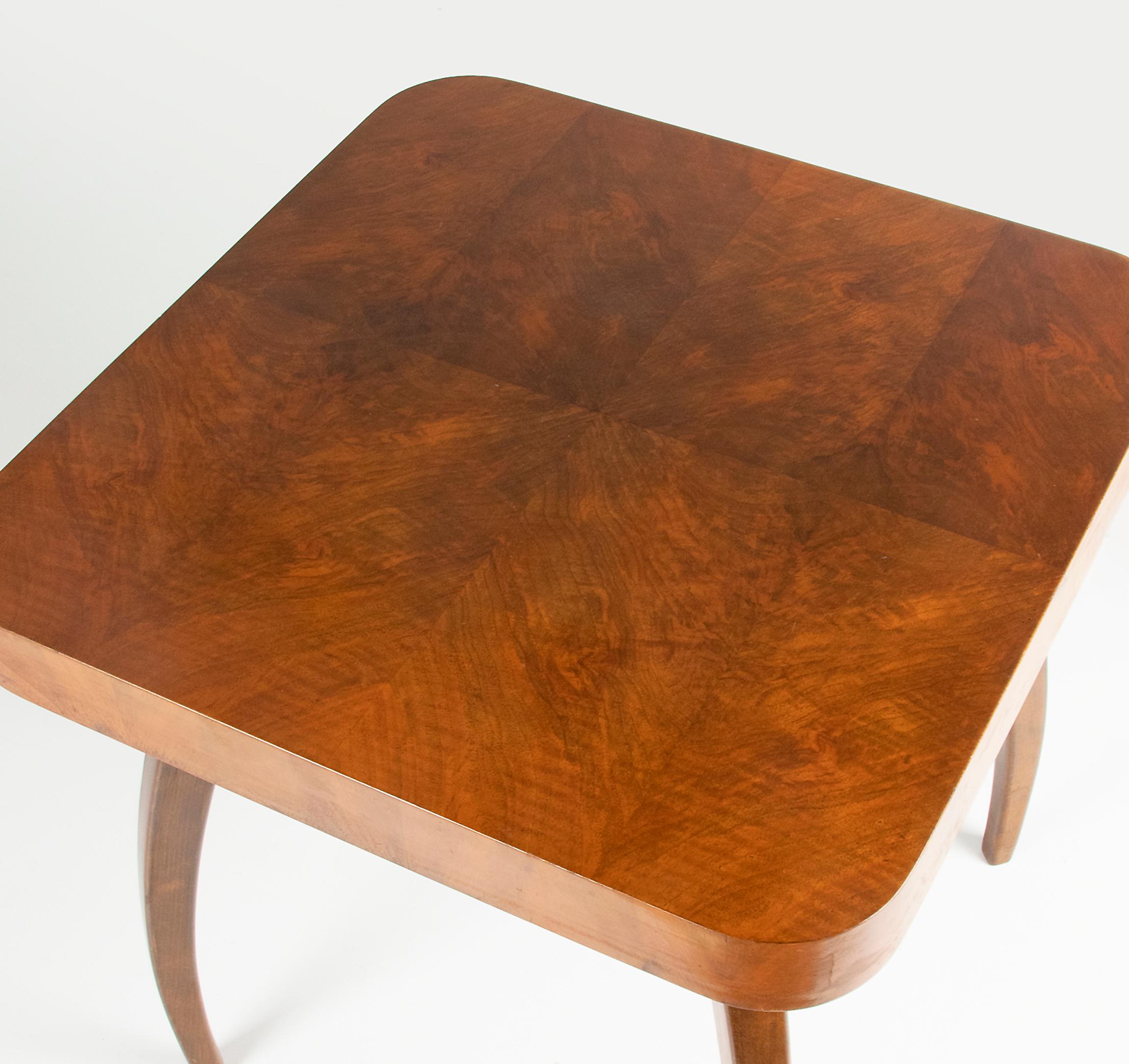 Midcentury Walnut Spiderleg Side Table H259 by Jindrich Halabala, UP 6