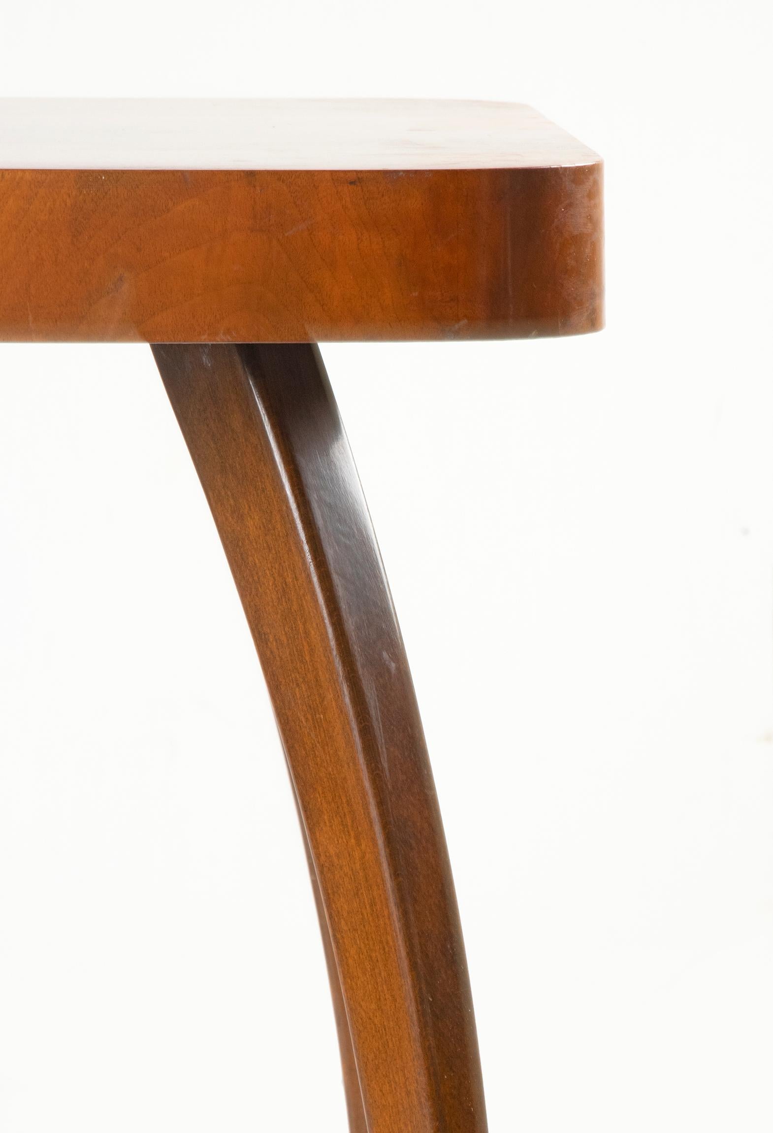 20th Century Midcentury Walnut Spiderleg Side Table H259 by Jindrich Halabala, UP