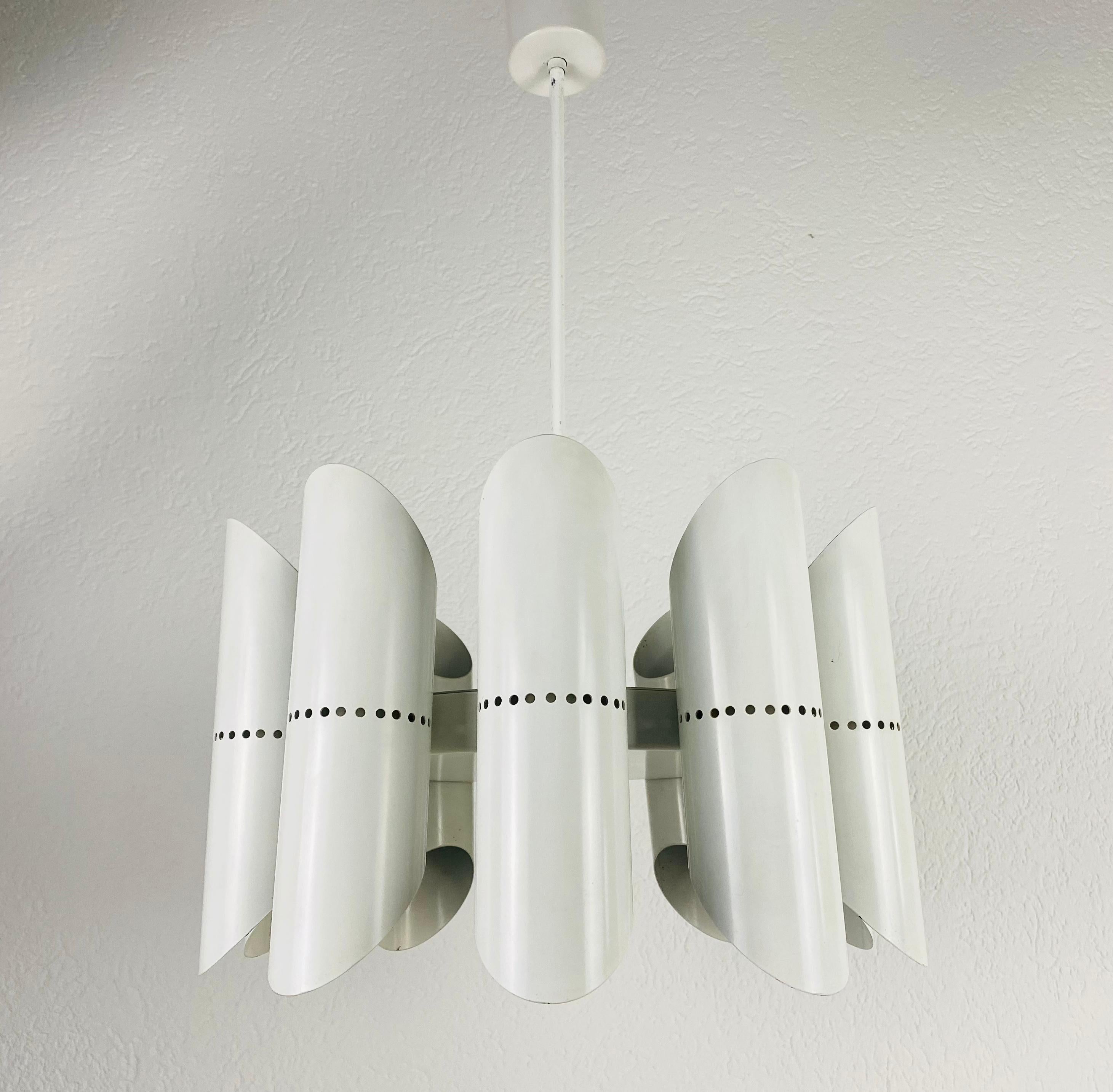 Mid-Century Modern Midcentury White 10-Arm Space Age Chandelier, 1960s For Sale