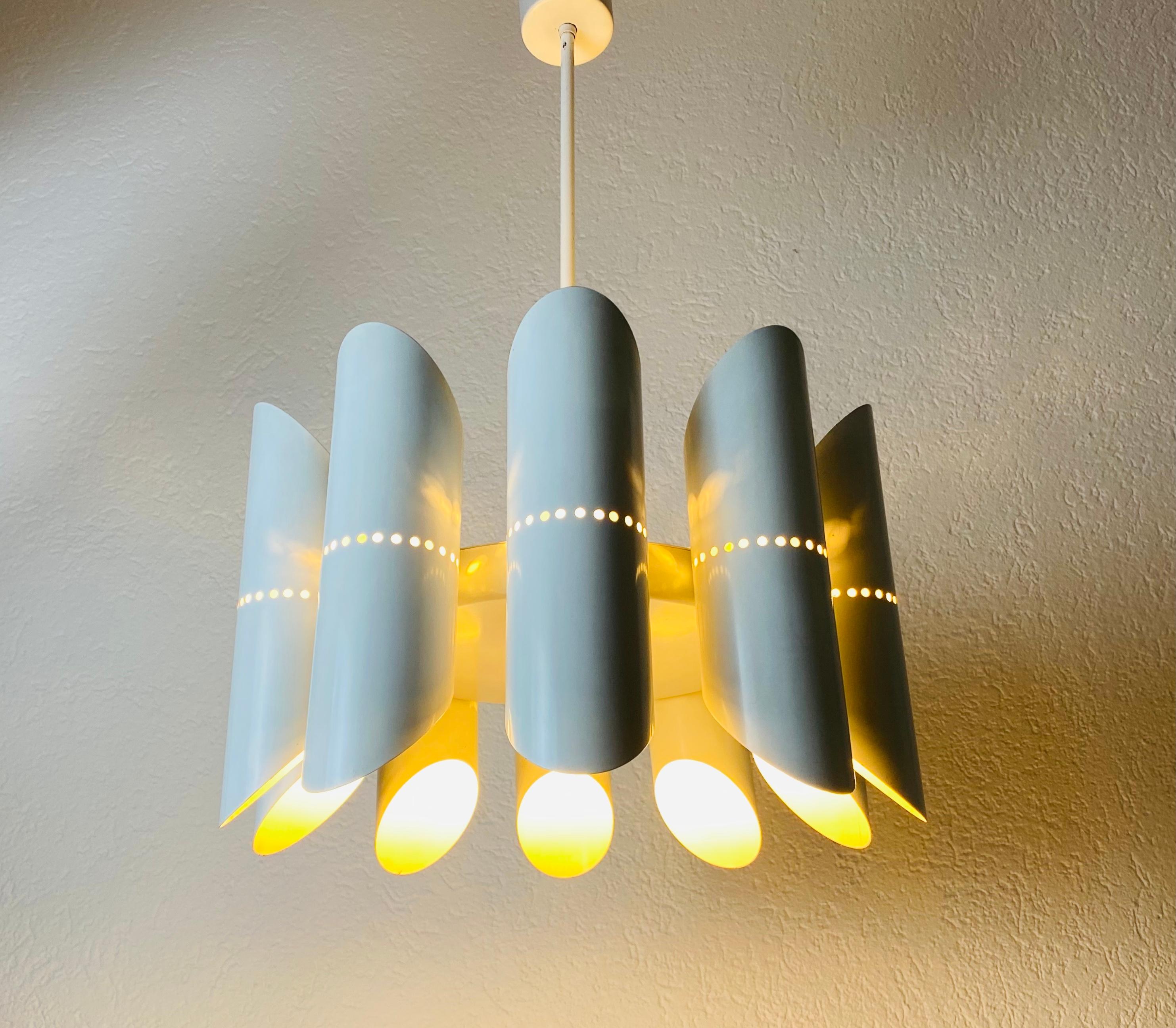 Mid-20th Century Midcentury White 10-Arm Space Age Chandelier, 1960s For Sale