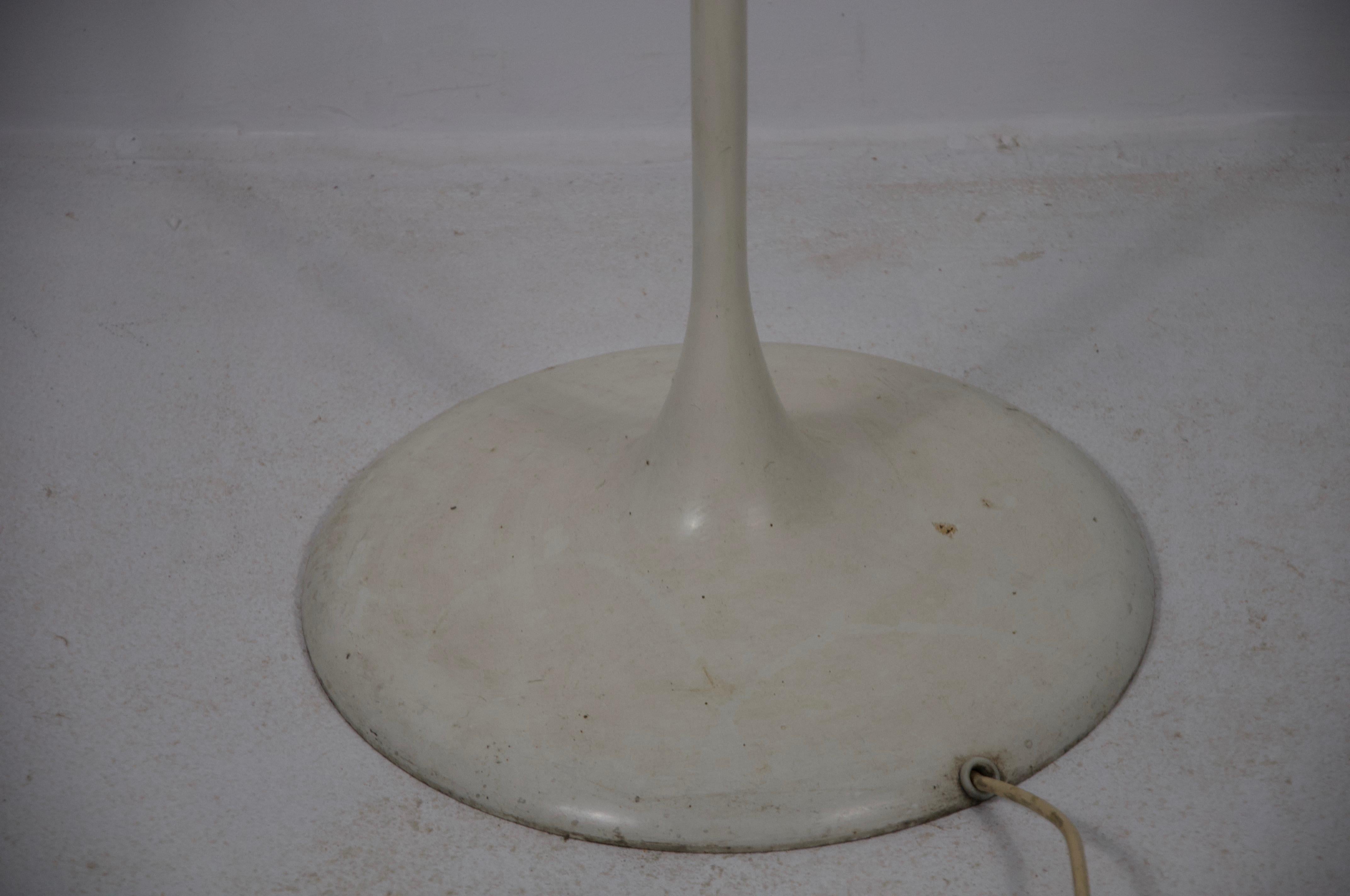 Metallo Lampada da terra a 4 bracci di colore bianco del Midcentury, realizzata da Max Bill per Temde, 1960 in vendita