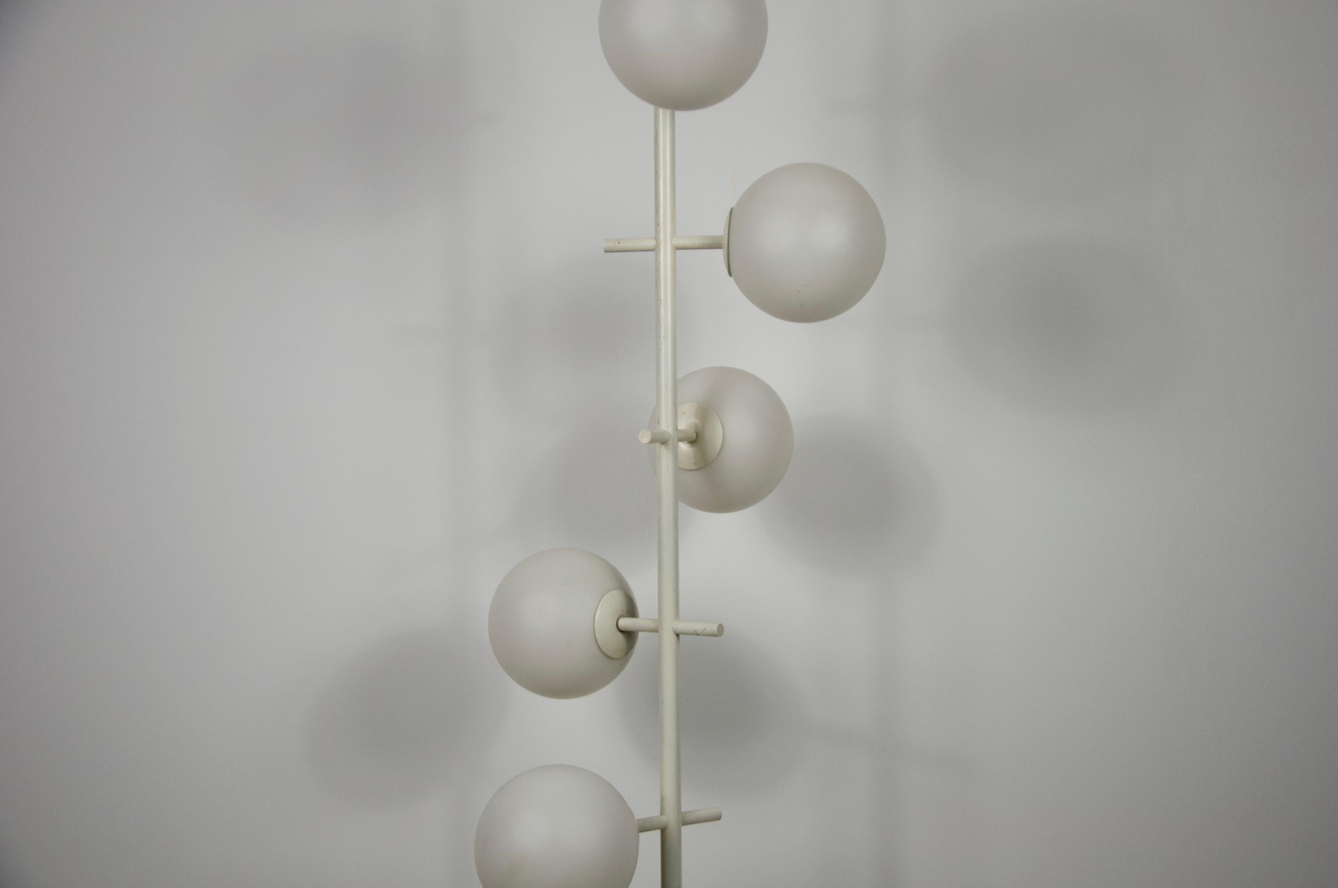 Midcentury White 6-Arm Space Age Floor Lamp by Max Bill for Temde 1960s In Good Condition In Hagenbach, DE