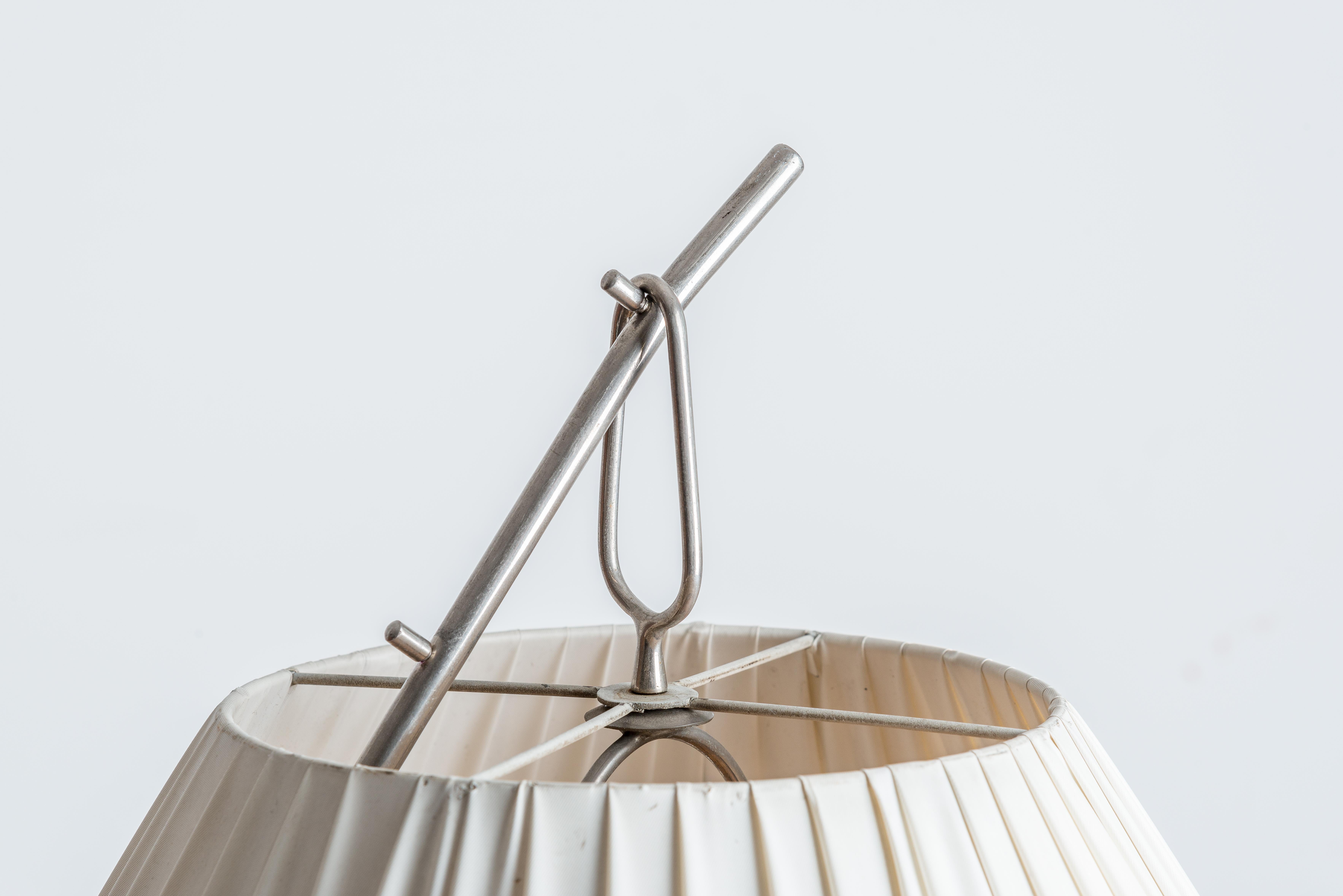 Polish Midcentury White Kalmar-Style Floor Lamp with pleated Vinyl Lamp Shade 1960s