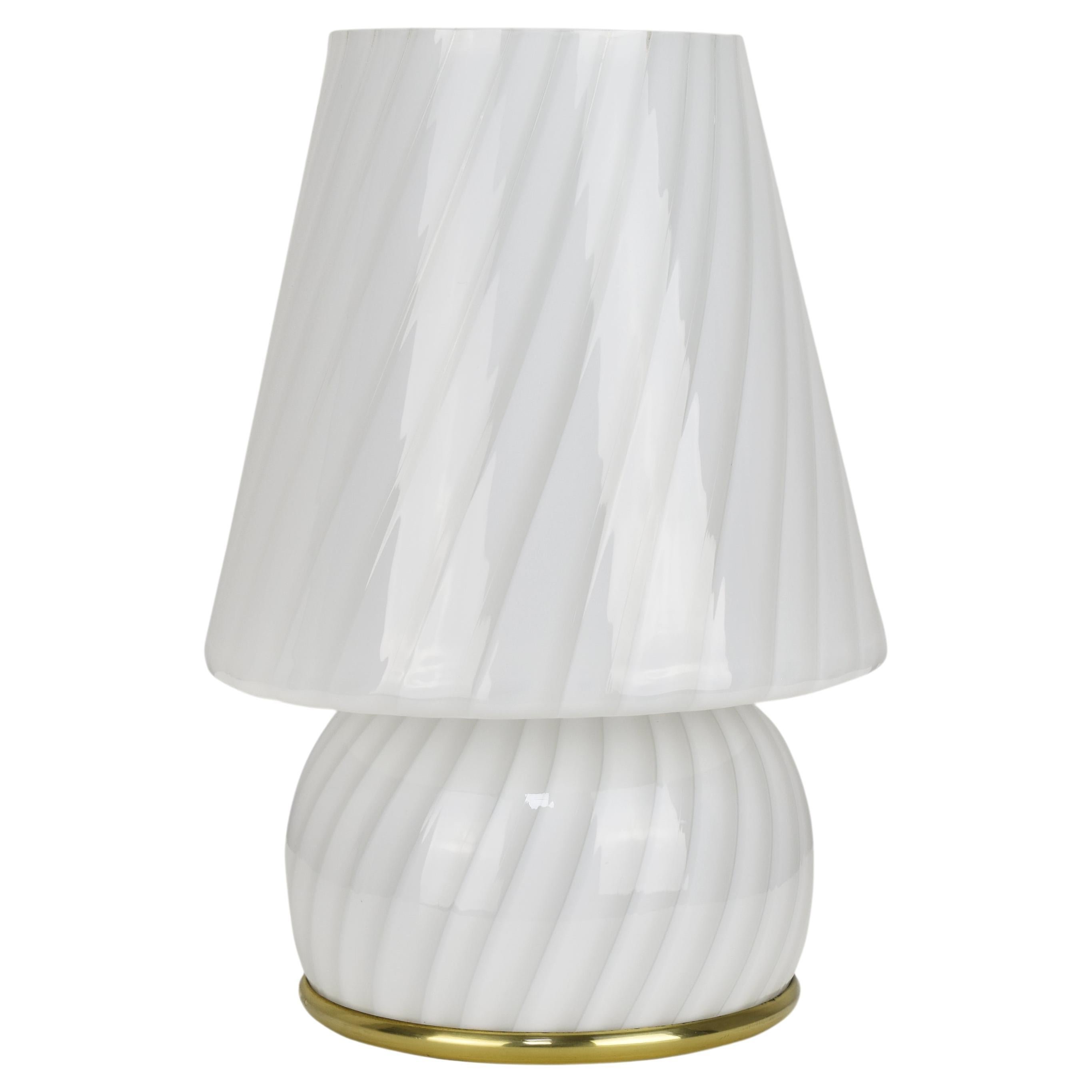 Midcentury White Murano Glass and Brass Italian Mushroom-Shaped Table Lamp 1960s